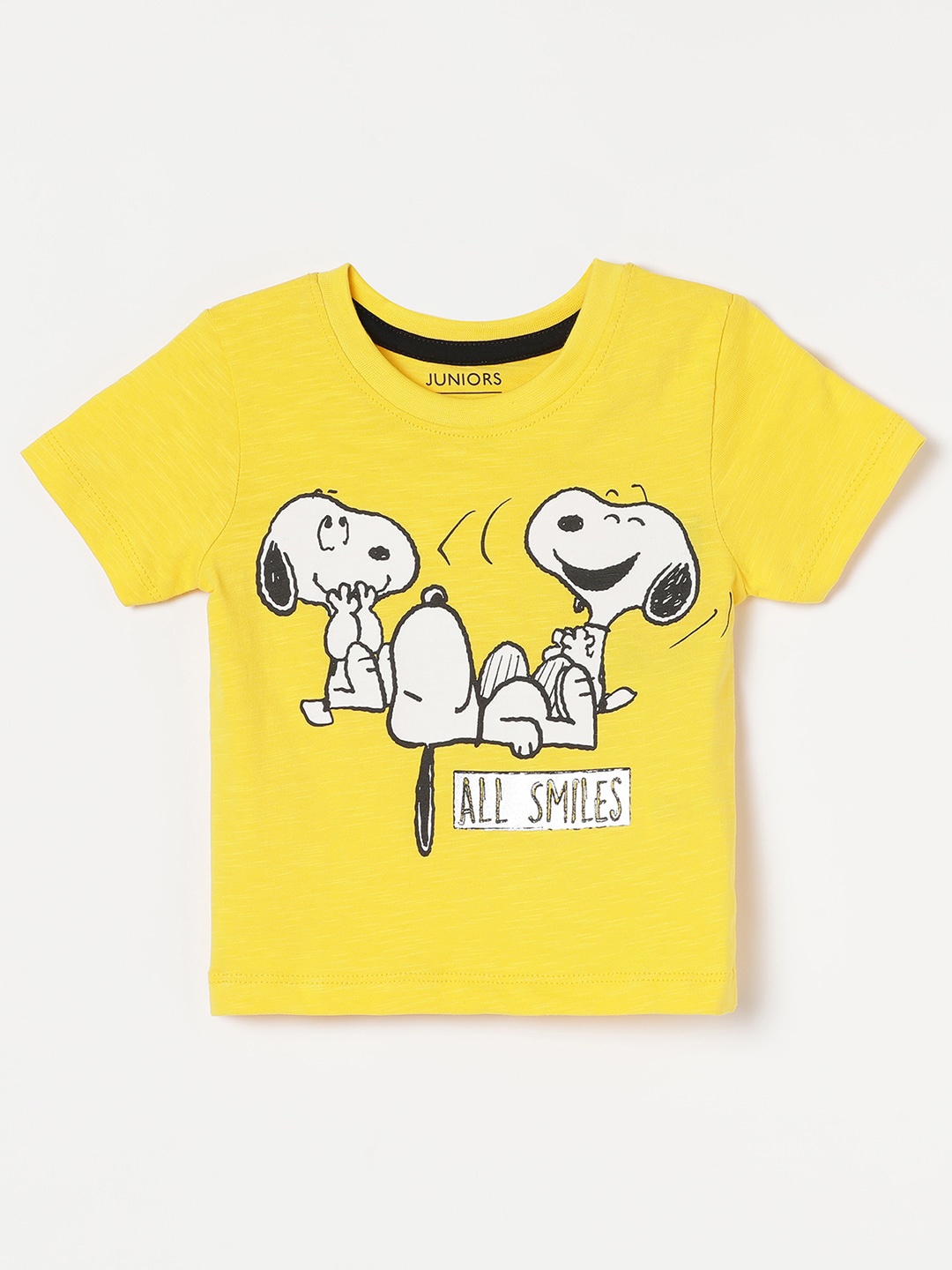 

Juniors by Lifestyle Boys Snoopy Printed Snoopy Pure Cotton T-shirt, Yellow