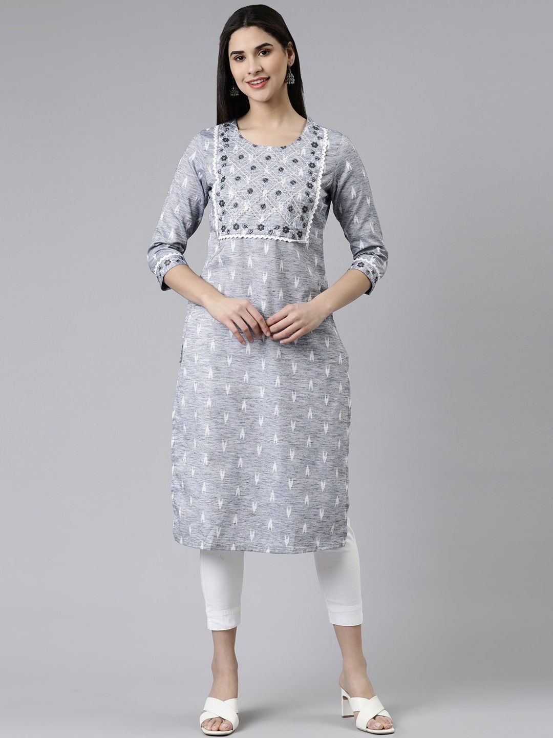

Neerus Geometric Printed Thread Work Cotton Kurta, Grey