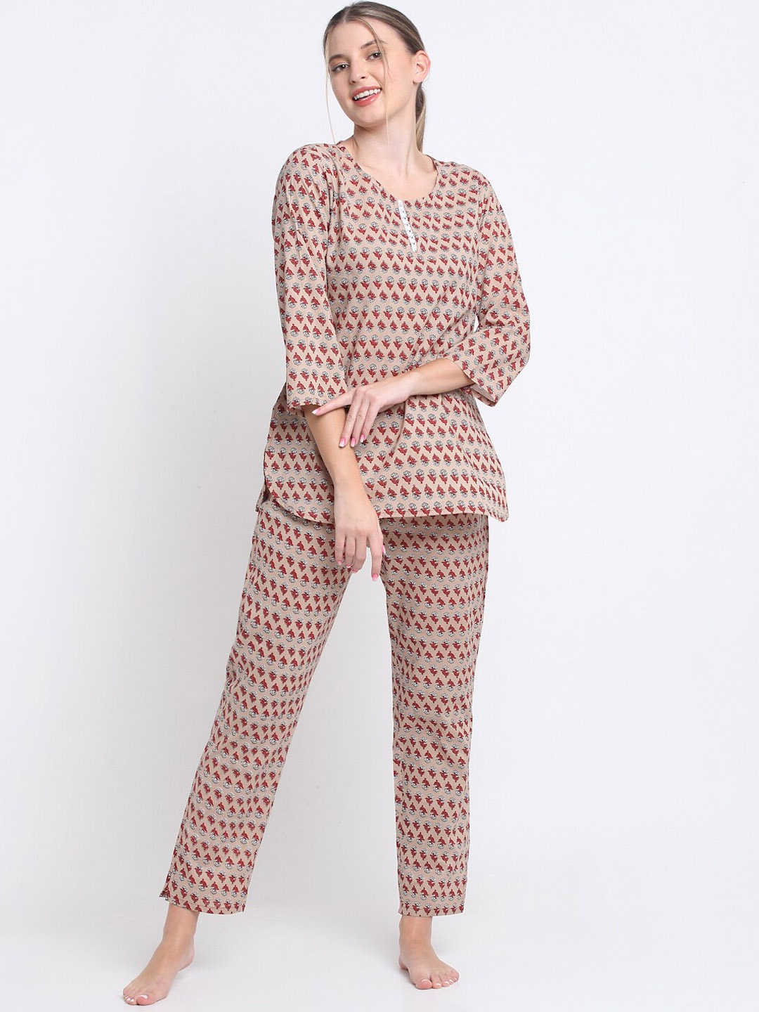 

KALINI Floral Printed Night Suit, Beige