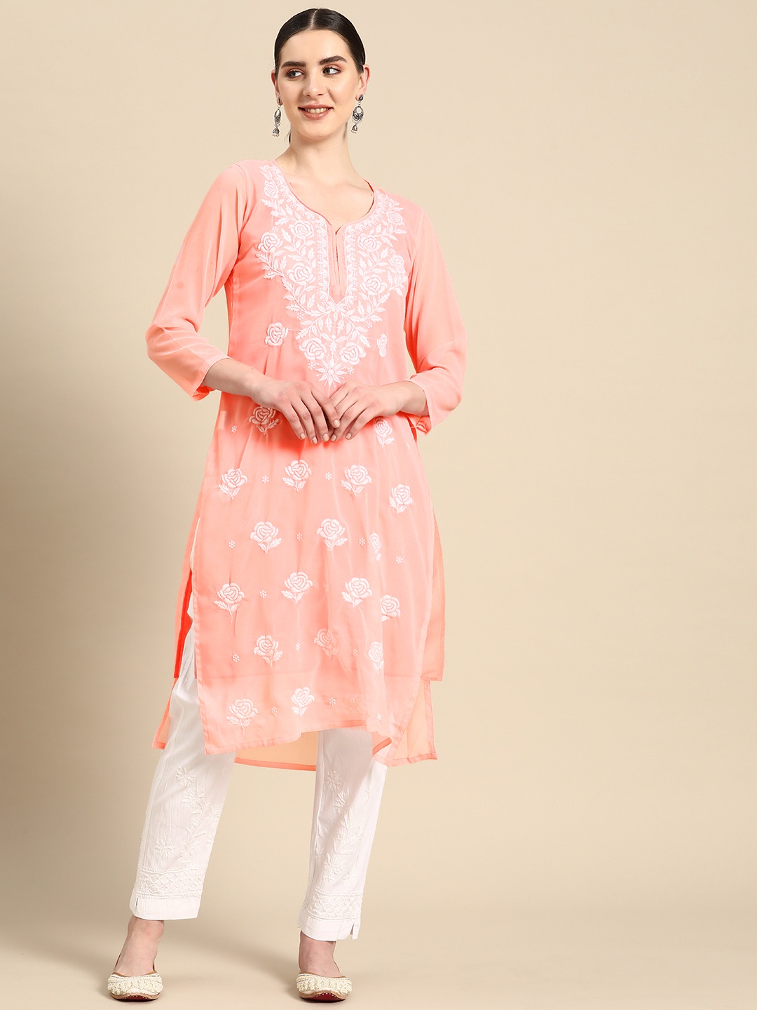 

Saadgi Ethnic Motifs Embroidered Chikankari Kurta With Trousers, Peach