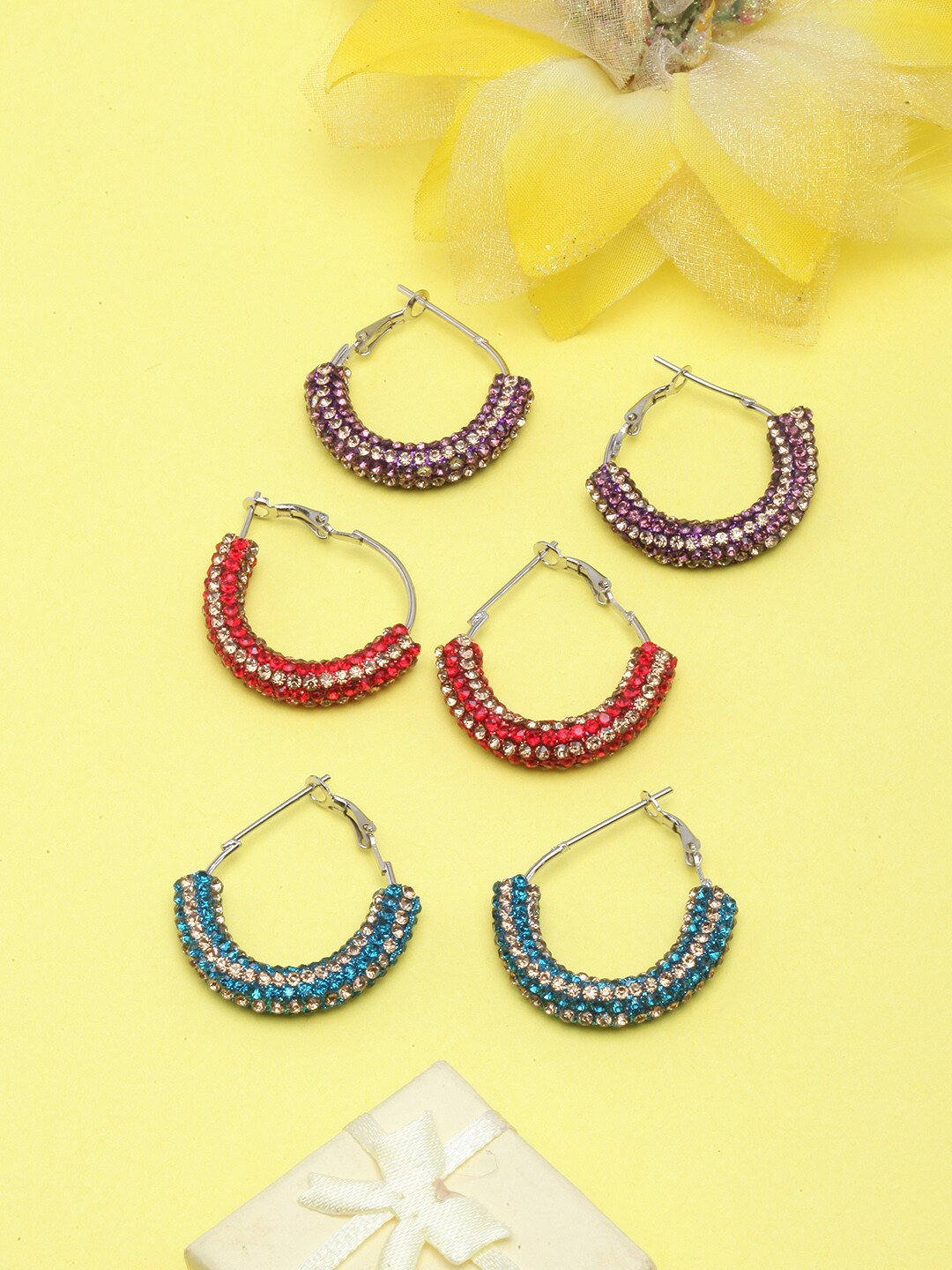 

Awadhi Set Of 3 Gold-Plated Contemporary Hoop Earrings