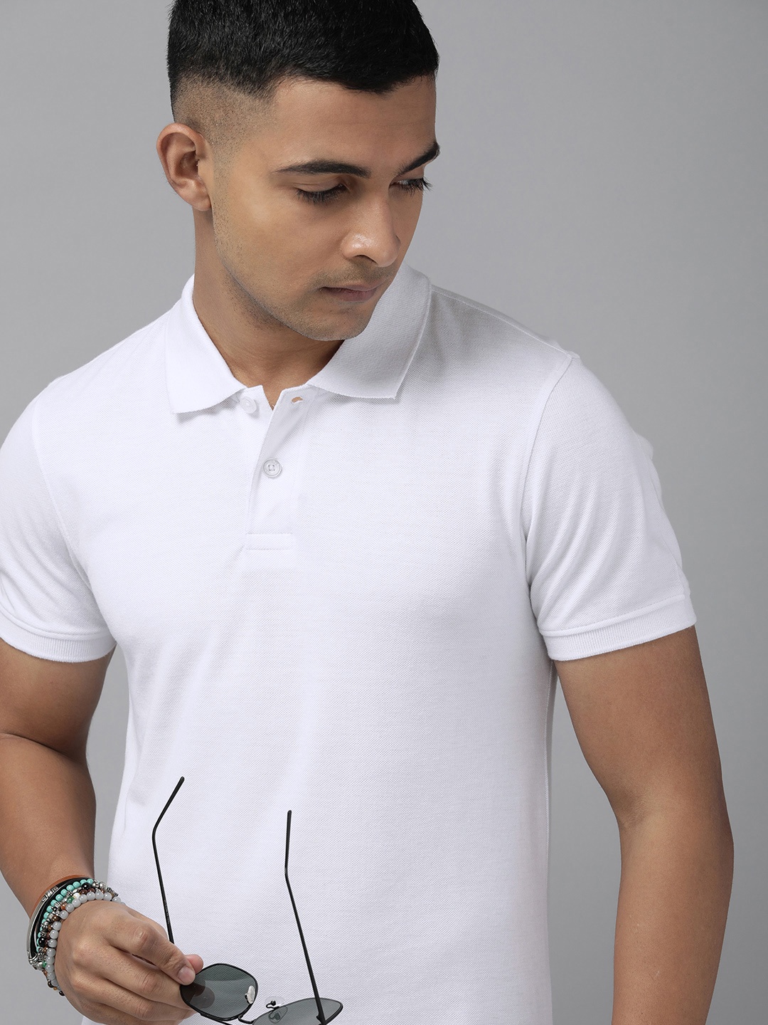 

Roadster Men Regular Fit Polo Collar T-shirt, White