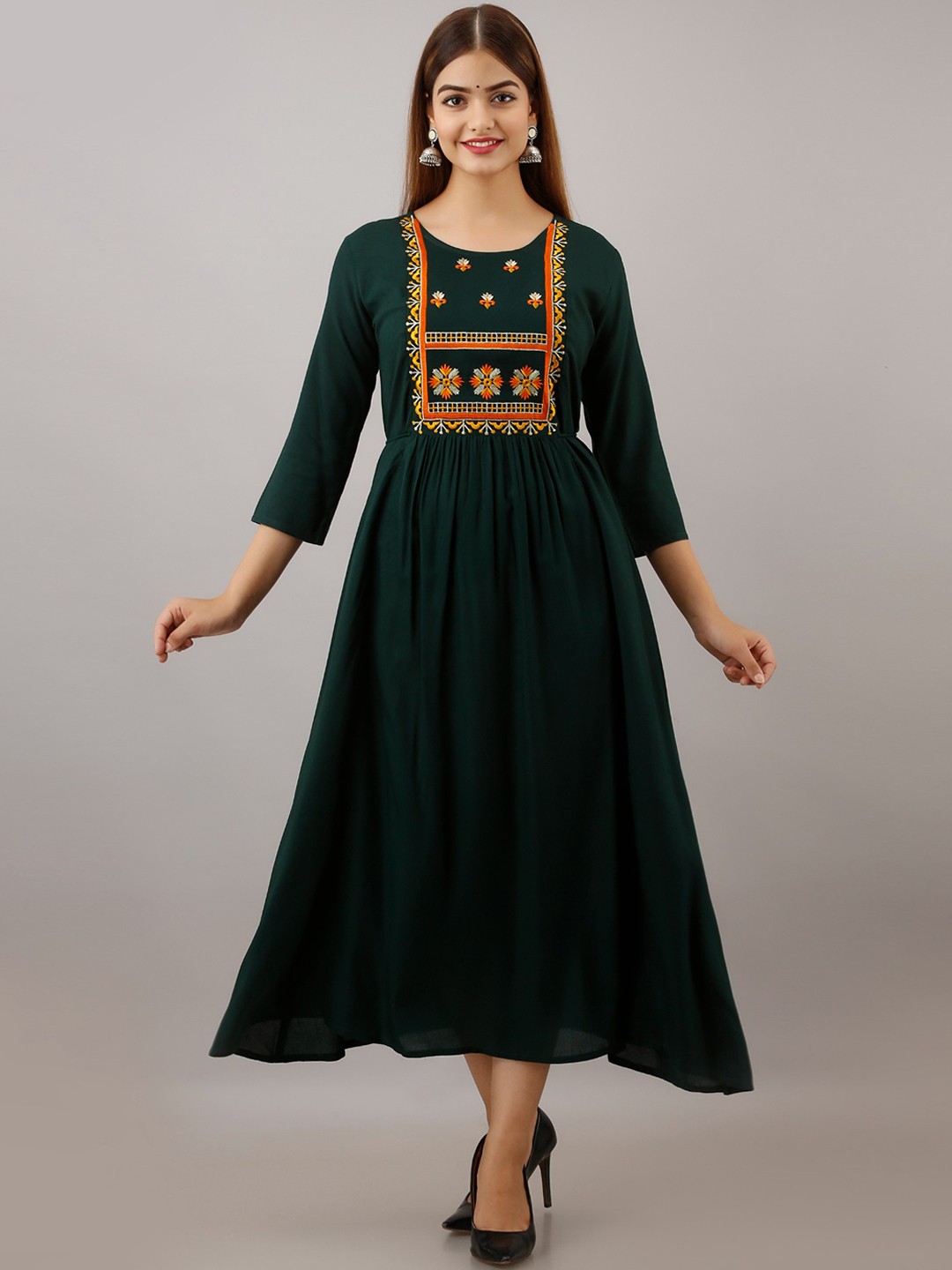 

Women Touch Ethnic Motif Embroidered Midi Fit And Flare Ethnic Dress, Green