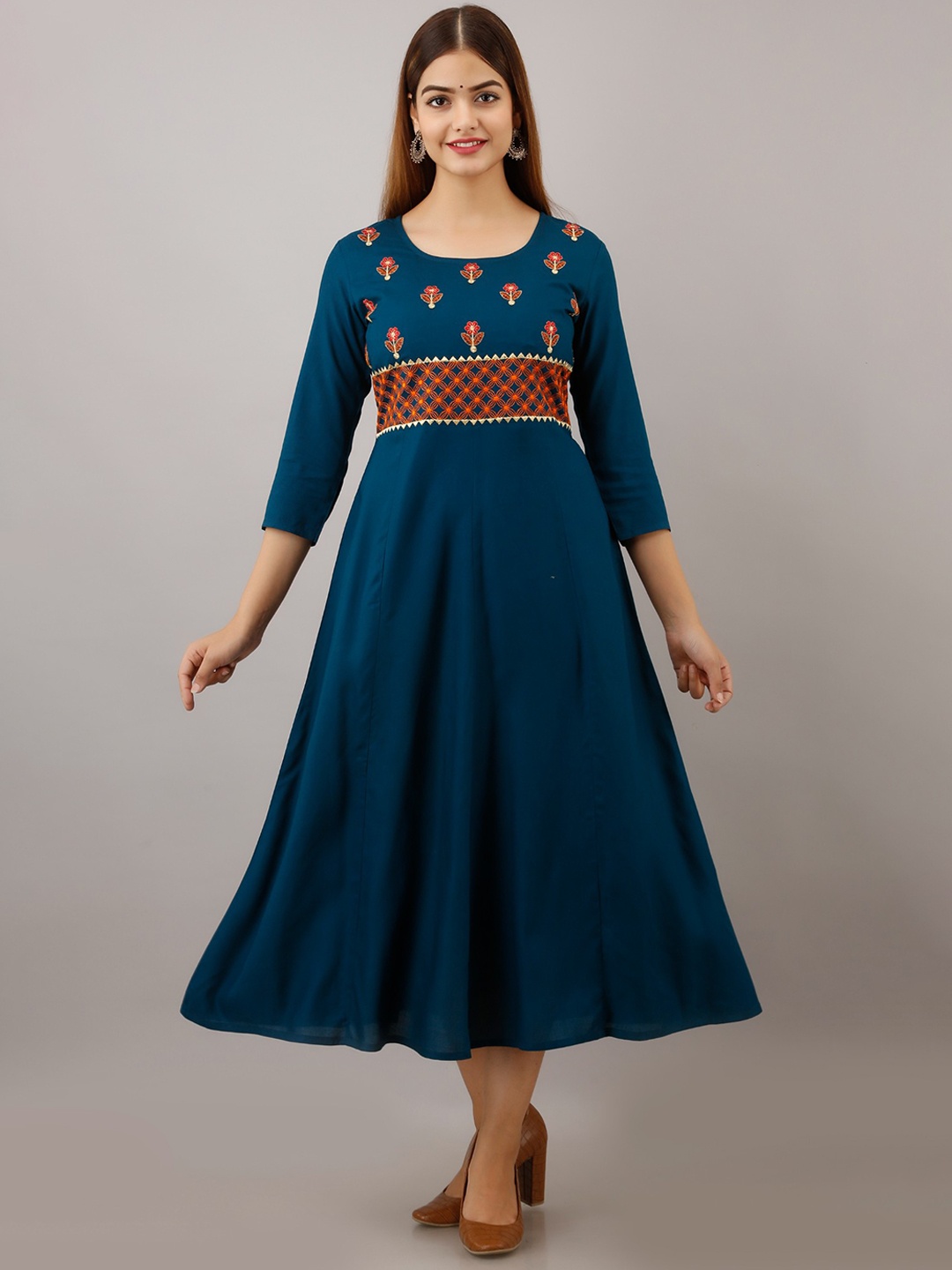 

Women Touch Yoke Design Embroidered A-Line Kurta, Blue