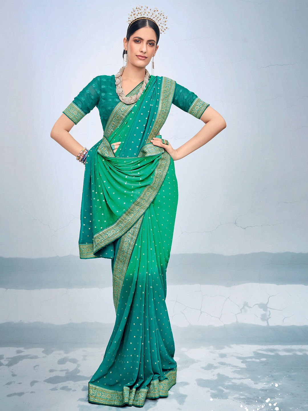 

elora Floral Zari Pure Georgette Banarasi Saree, Green