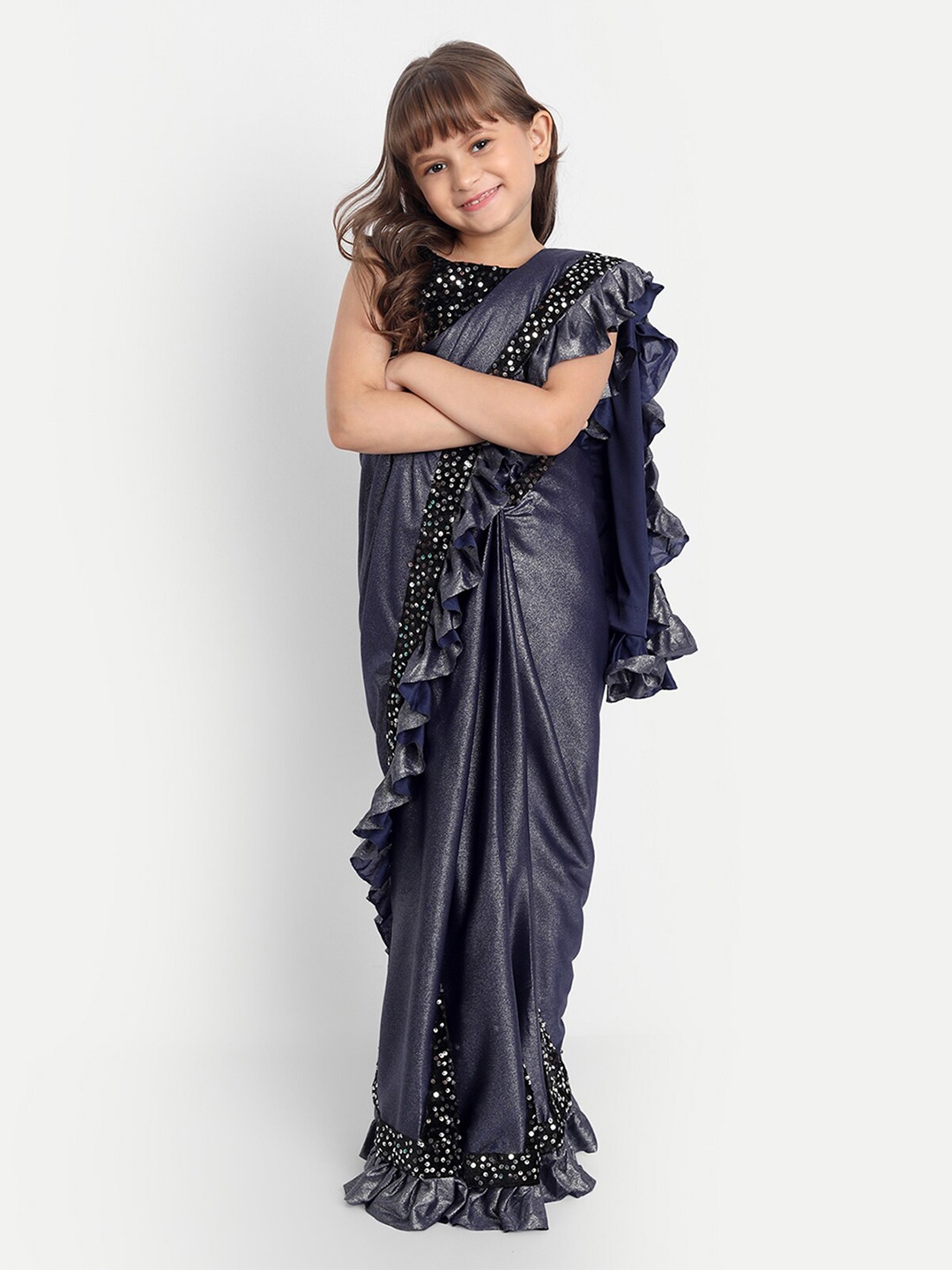 

LOOKS AND LIKES Girls Embellished Ruffles Saree, Grey