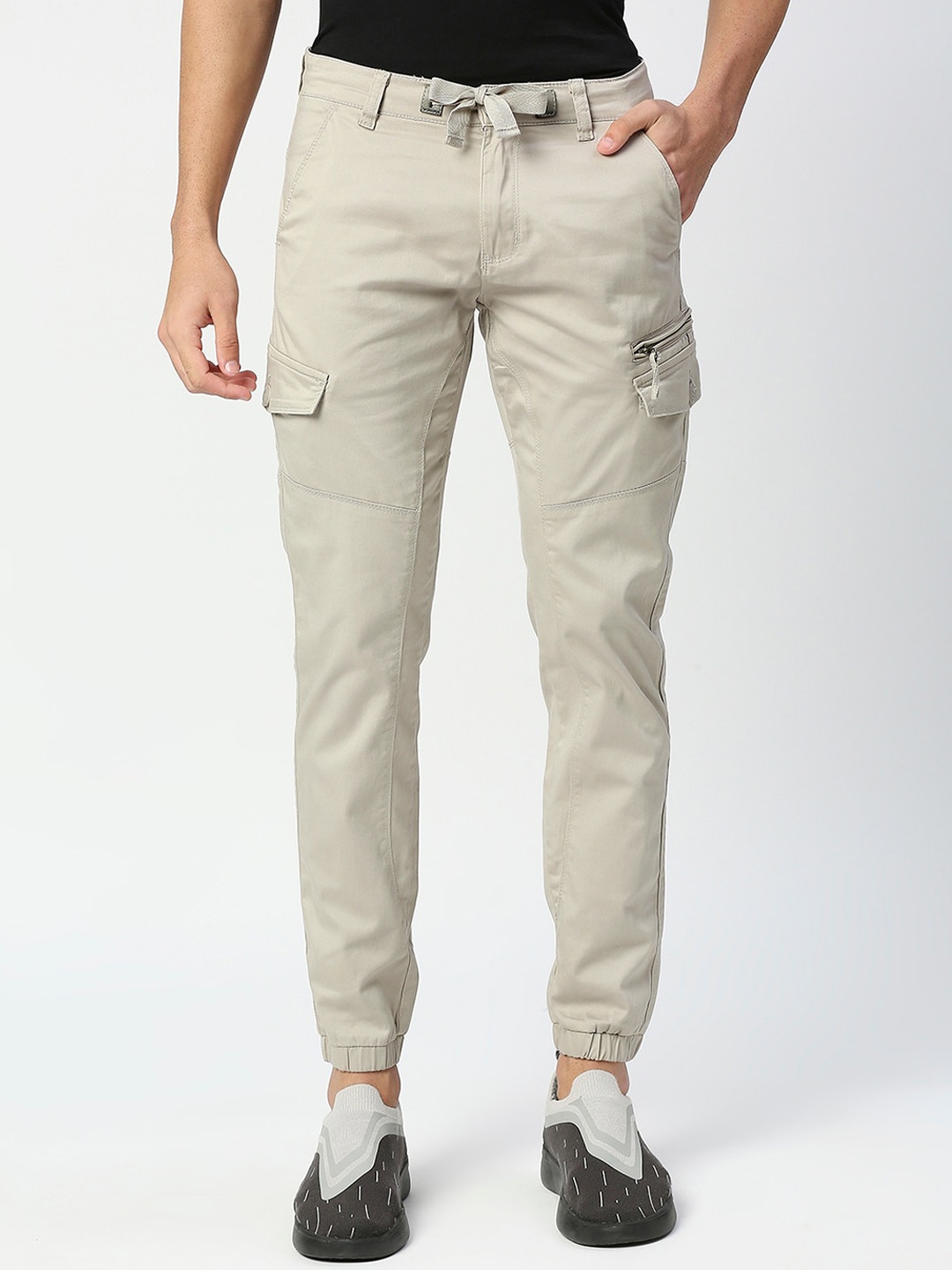 

beevee Men Relaxed Tapered Fit Easy Wash Jogger, Beige