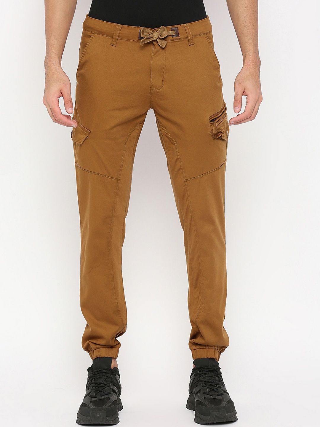 

beevee Men Relaxed Tapered Fit Easy Wash Cargos Trousers, Camel brown
