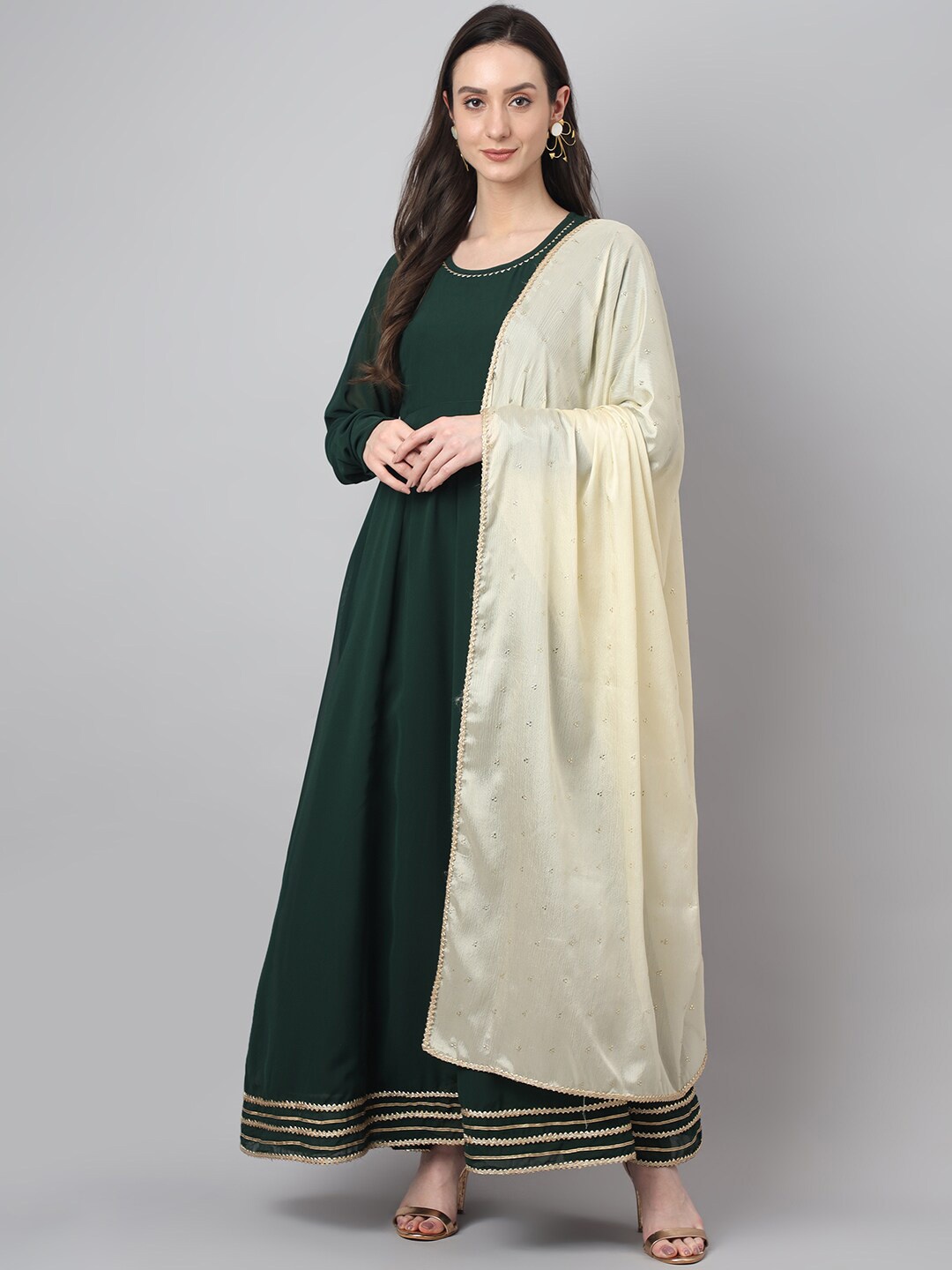 

Janasya Embellished Gotta Patti Georgette Anarkali Kurta with Dupatta, Green