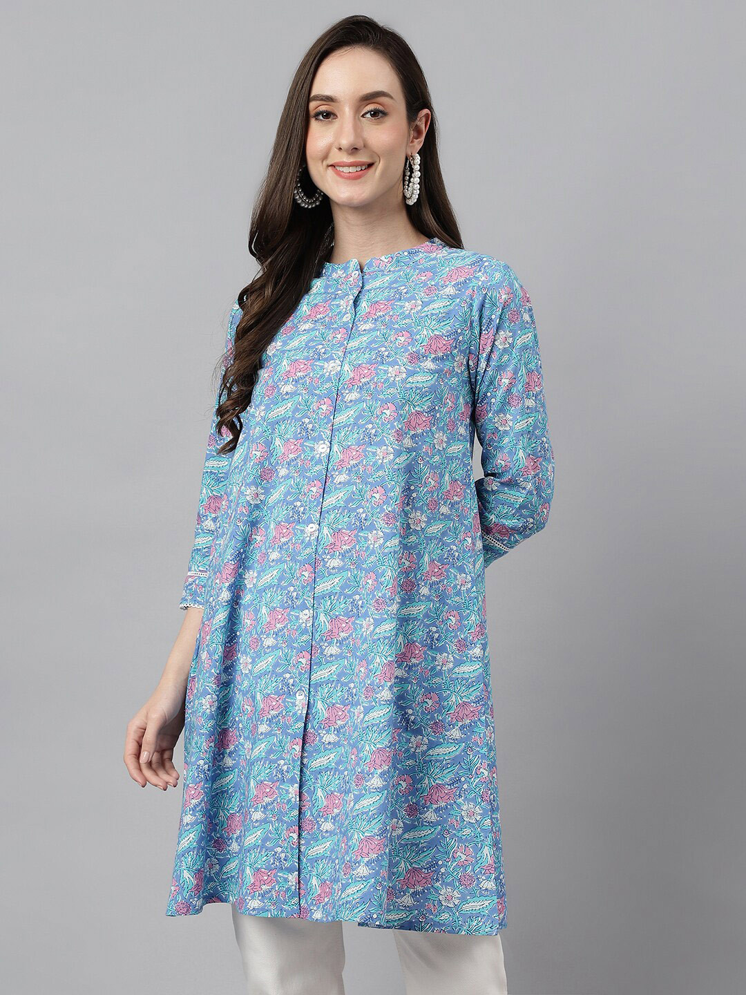 

Janasya Floral Printed Mandarin Collar Cotton Tunic, Blue