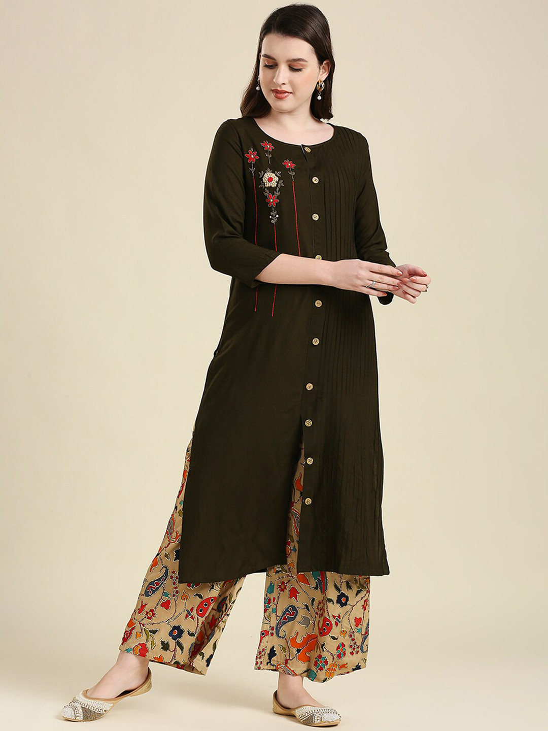 

MADHURAM Floral Embroidered Thread Work Panelled Kurta with Palazzos, Olive