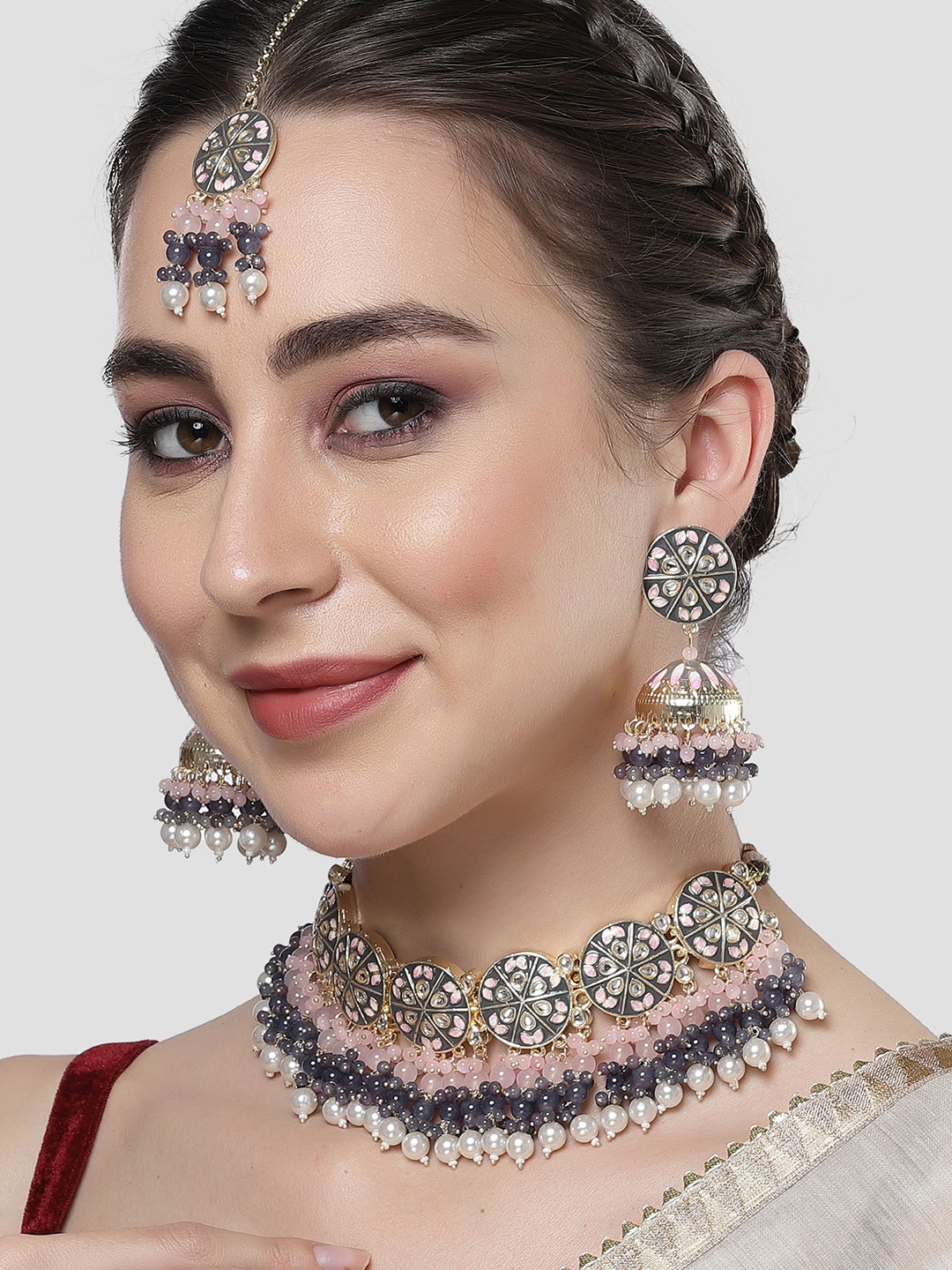 

KARATCART Gold-Plated Kundan-Studded & Beaded Jewellery Set