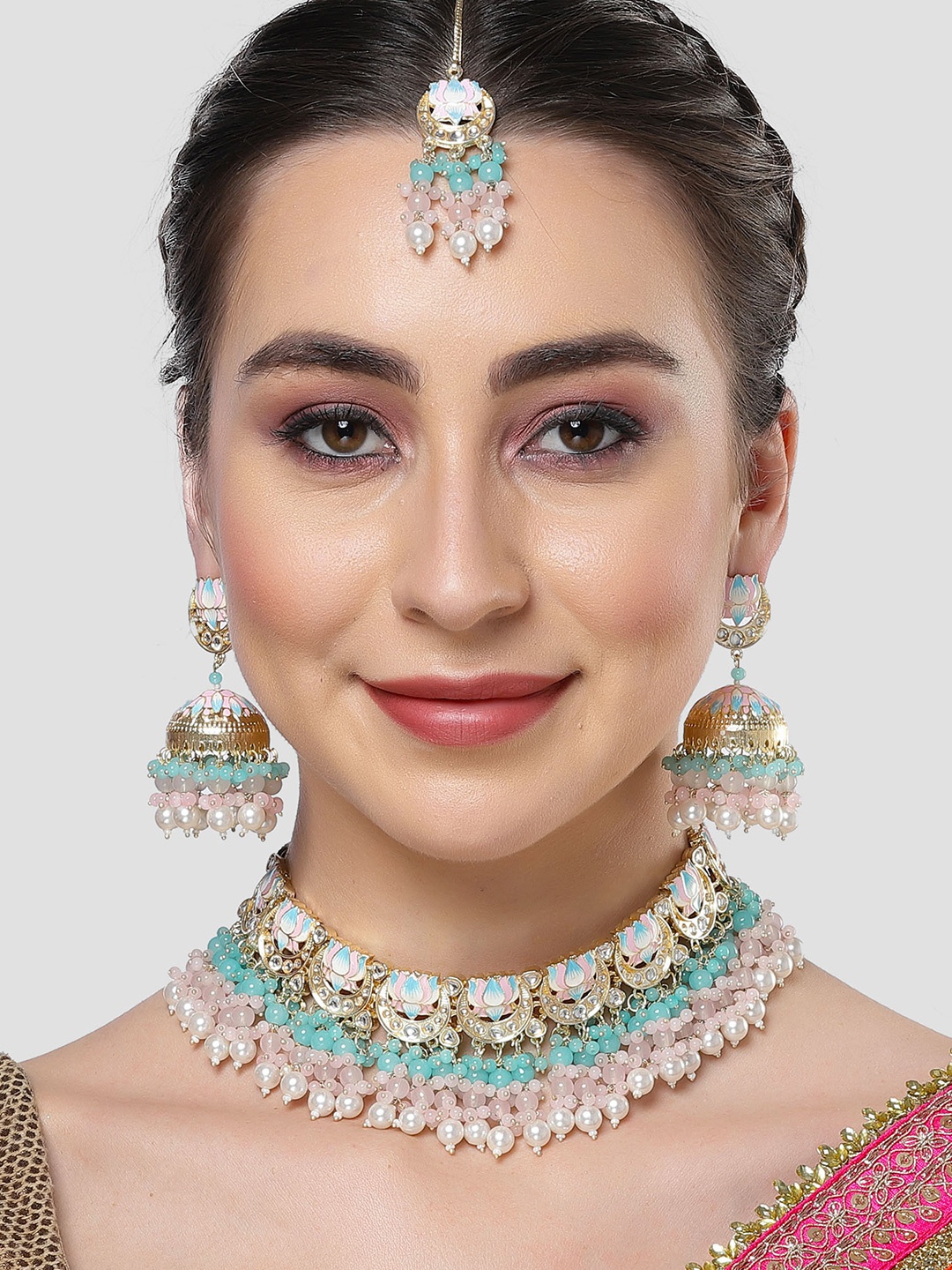 

KARATCART Gold-Plated Kundan-Studded Jewellery Set