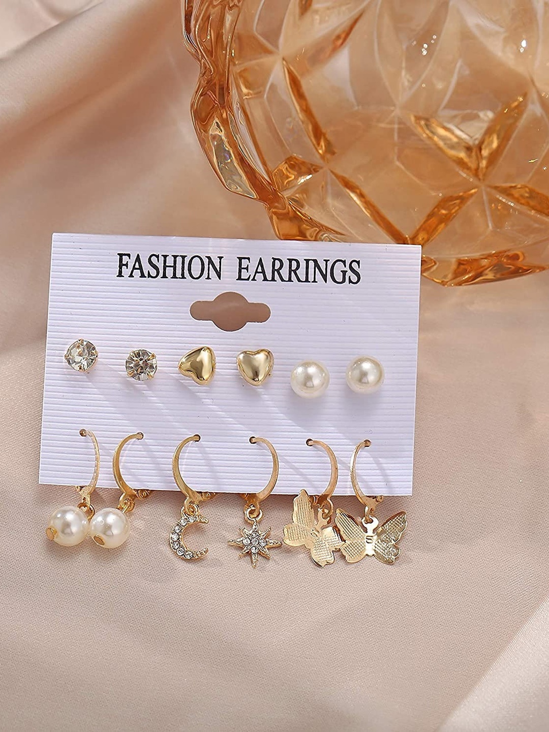 

Pinapes Set of 12 Geometric Studs & Hoop Earrings, White