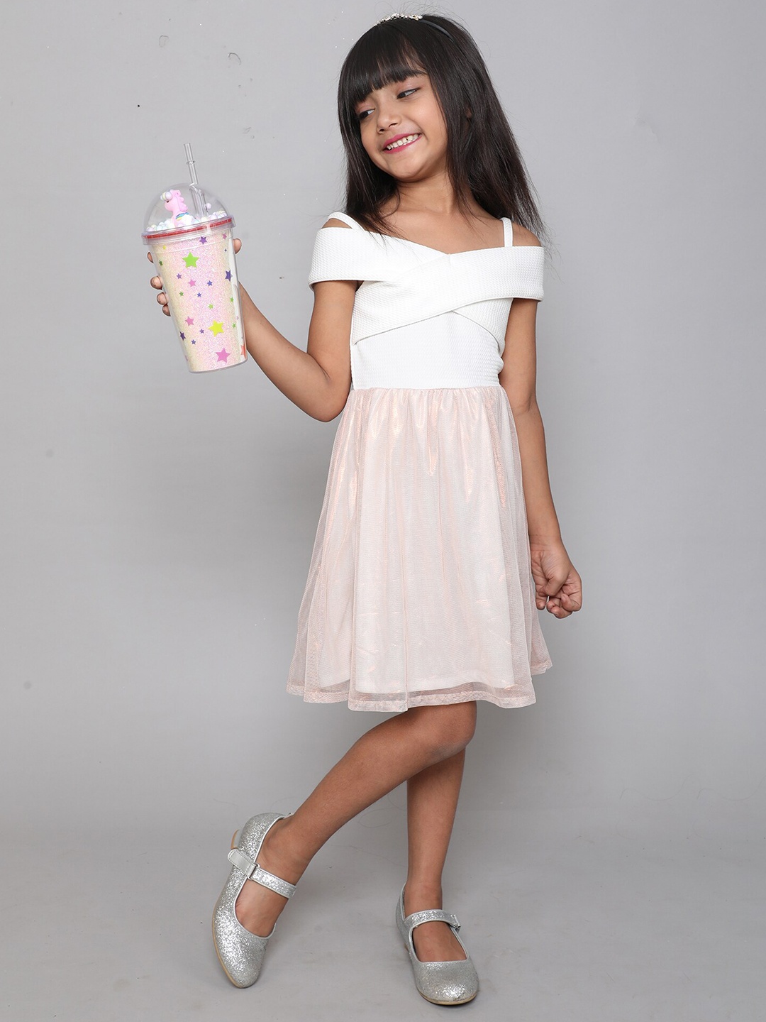 

taffykids Girls Off Shoulder Sleeves Crepe Dress, White