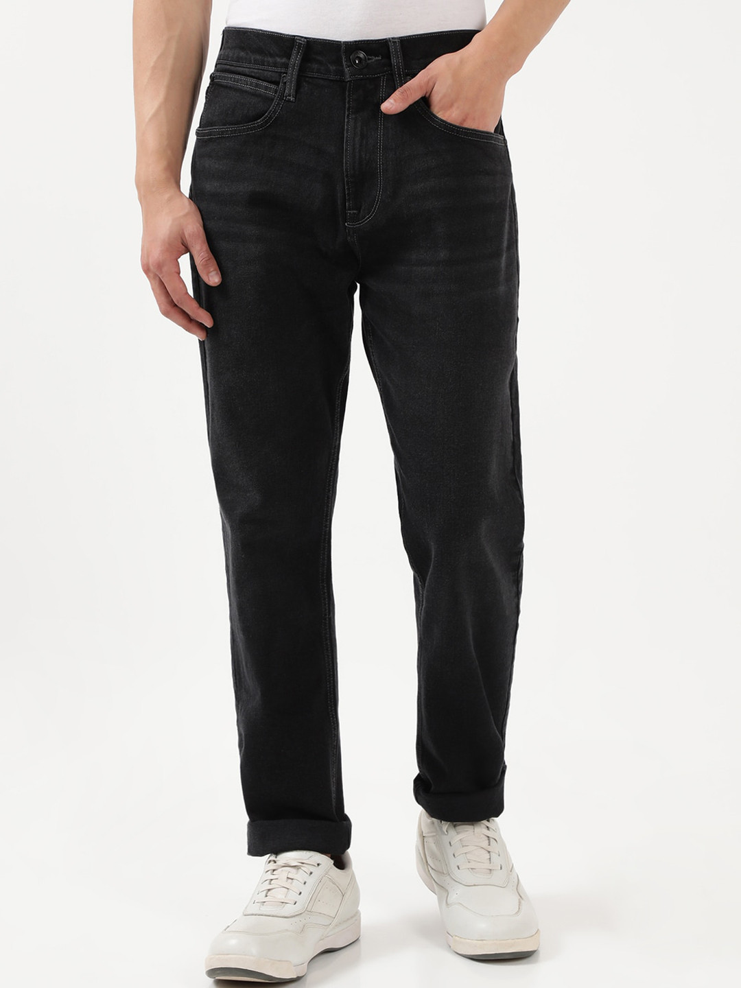 

Lee Men Slim Fit Stretchable Mid-Rise Cotton Jeans, Black