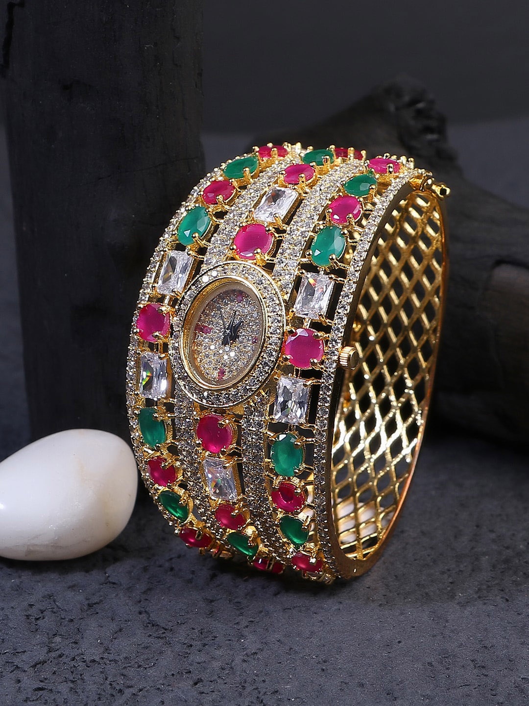 

Adwitiya Collection Women Embellished Bracelet Style Straps Analogue and Watch ACBW1027, Gold