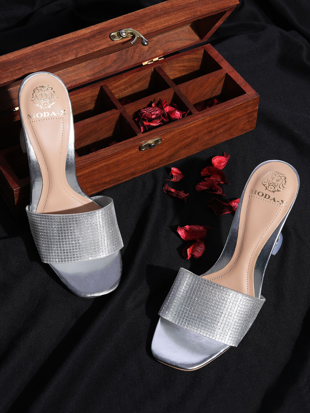 

MODA-X Women Open Toe Slim Heels, Silver