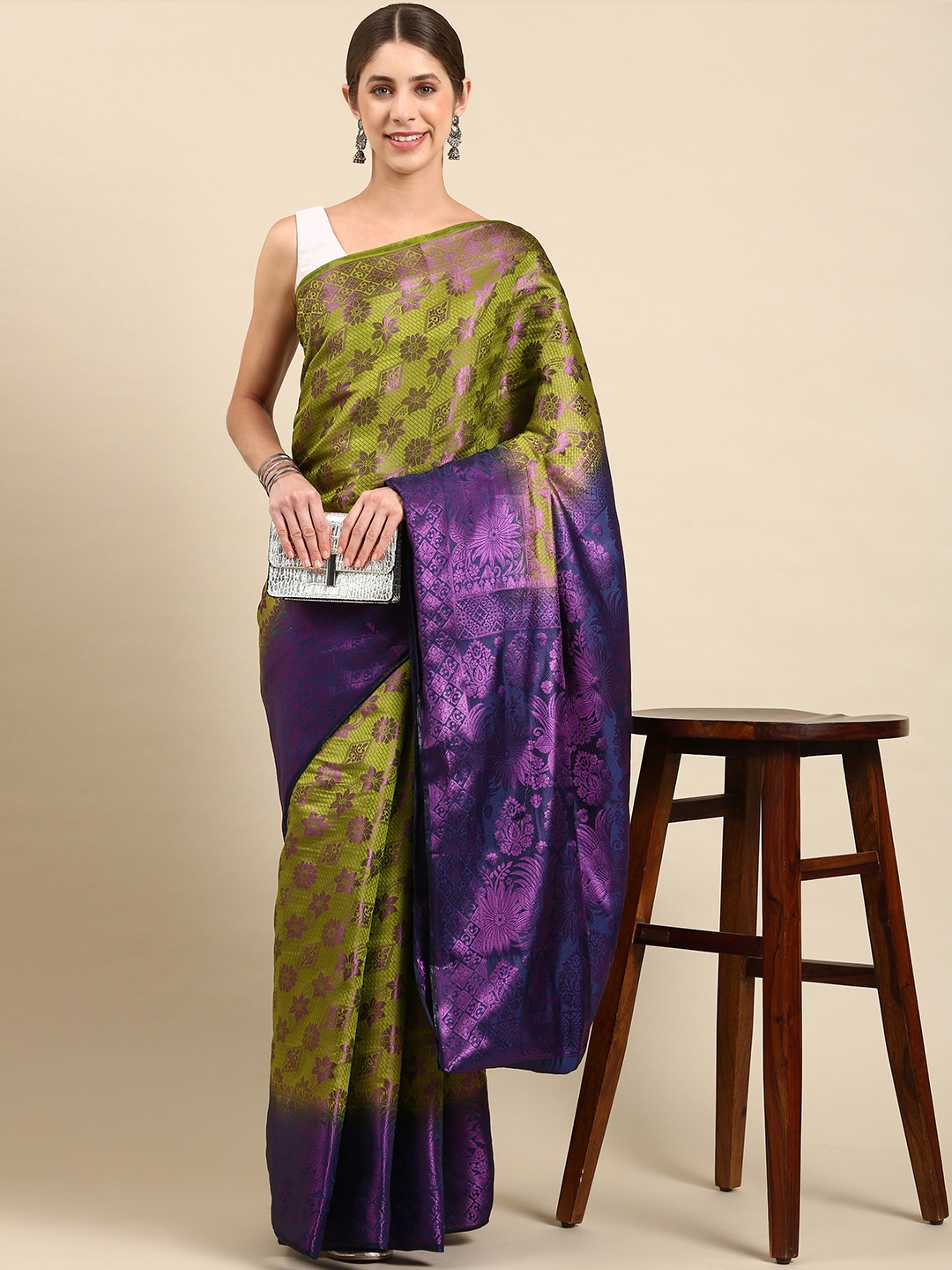 

Pothys Floral Jute Silk Saree, Green