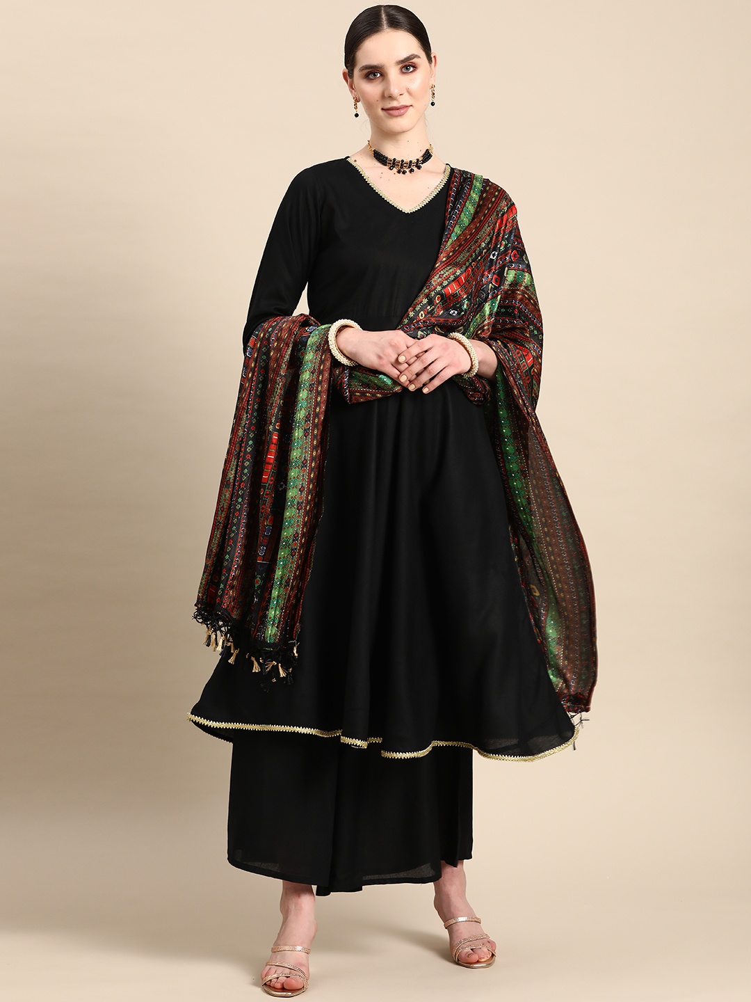 

Anouk Gotta Patti Kurta With Palazzos & Dupatta, Black