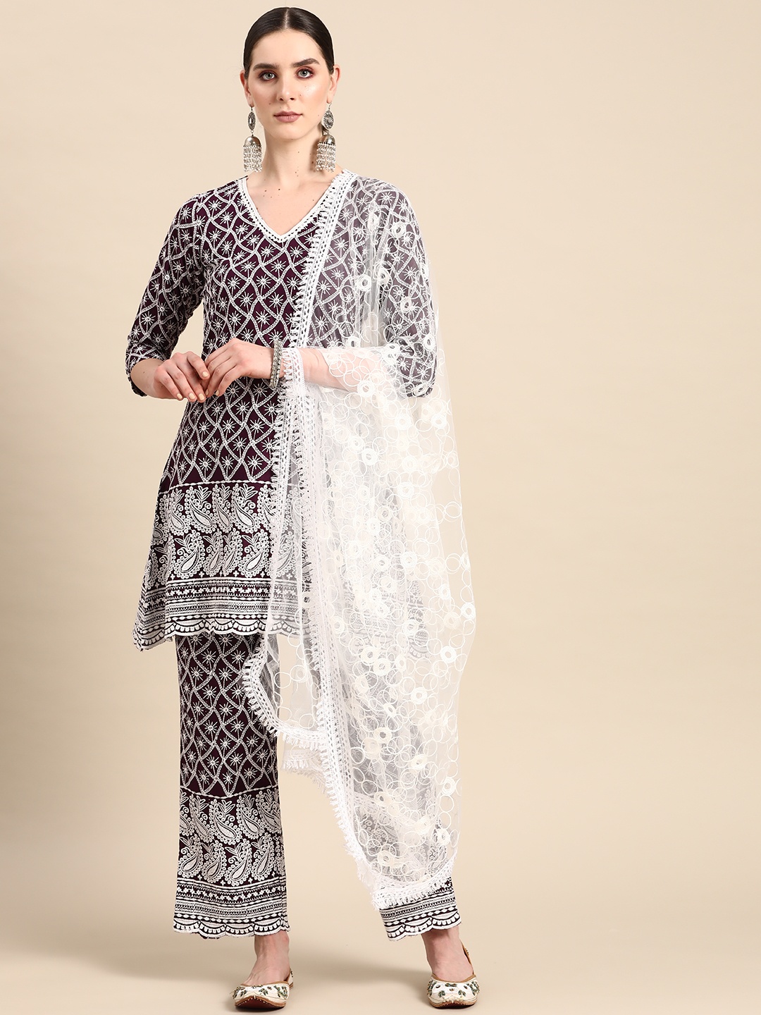 

Anouk Embroidered Sequinned Kurti With Palazzos & Dupatta, Purple