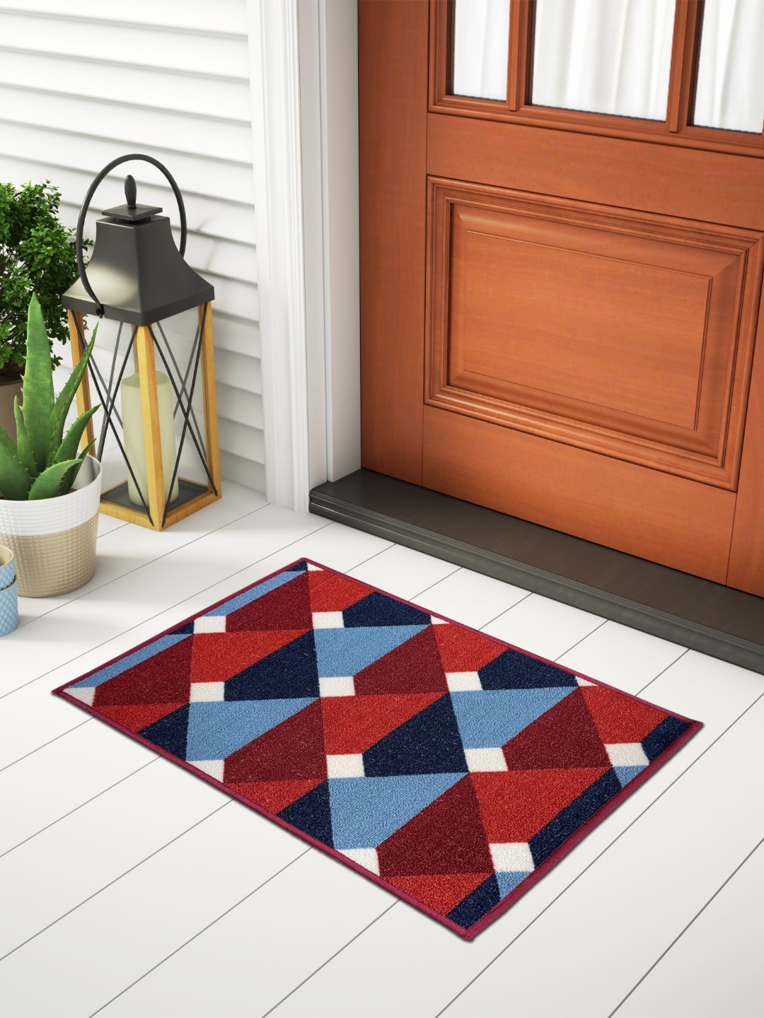 

SPACES Unwinders Red & Blue Geometric Patterned 1130 GSM Anti Skid Large Doormat