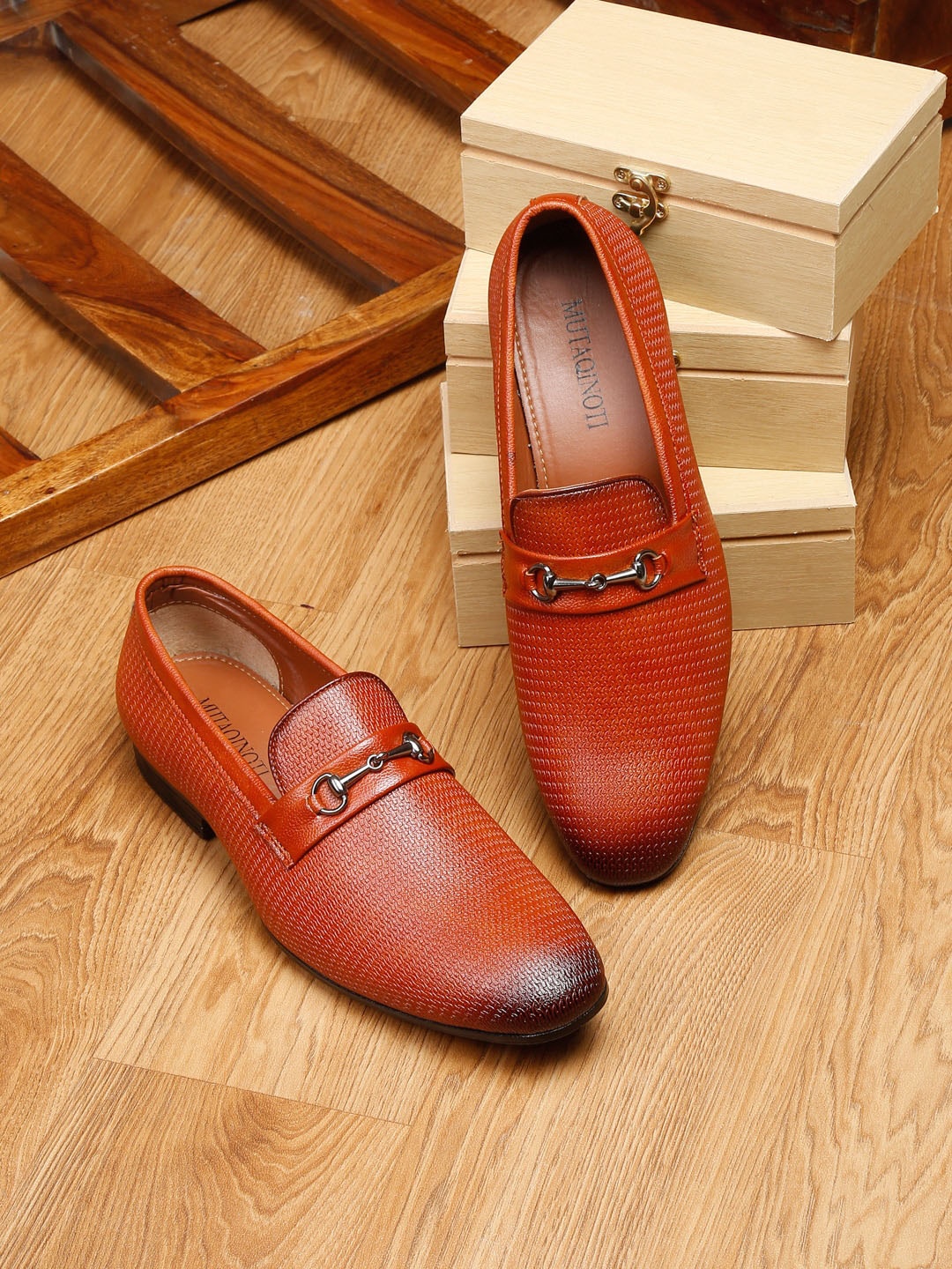 

MUTAQINOTI Men Textured Lightweight Horsebit Loafers, Tan