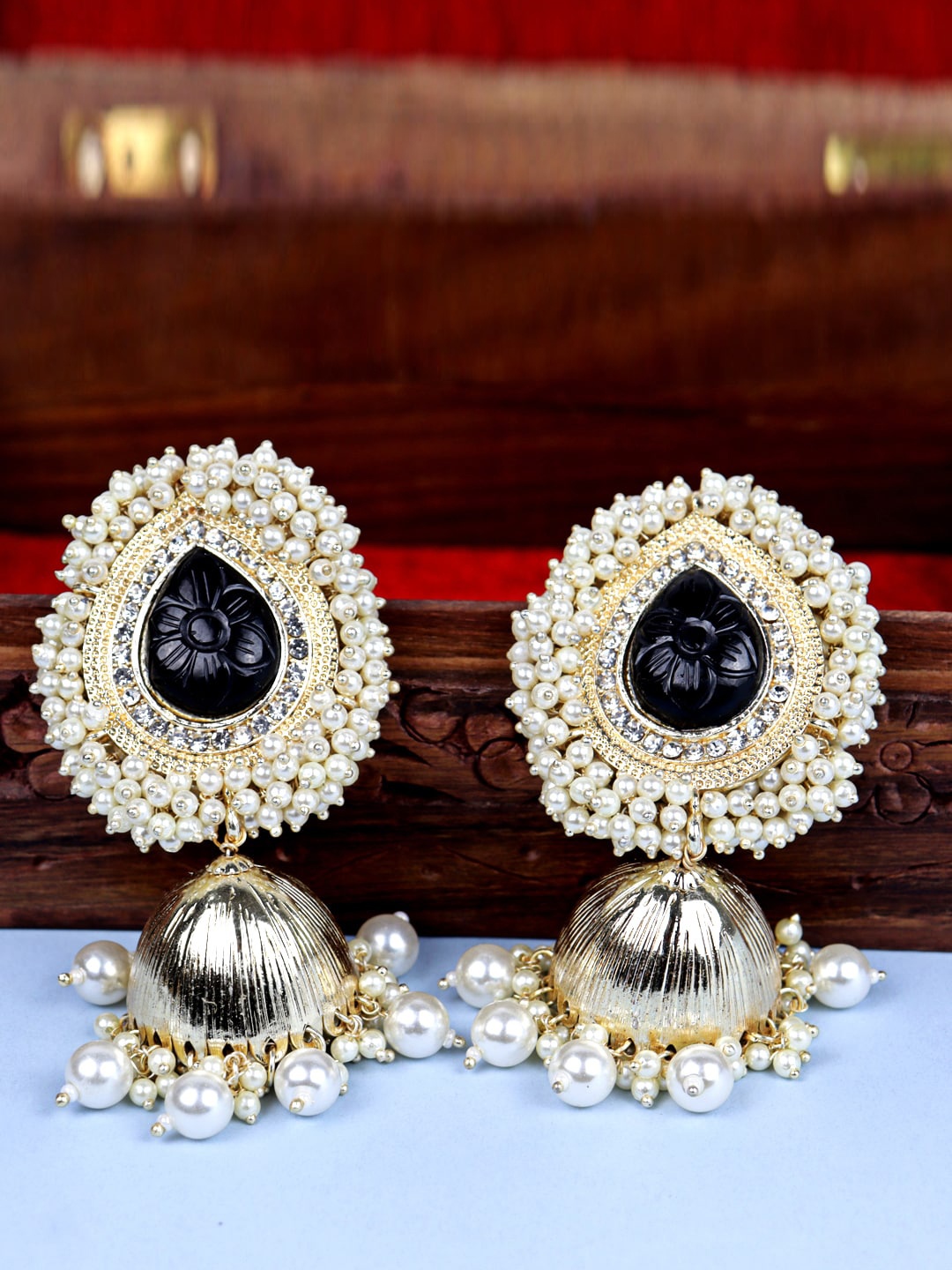 

VAGHBHATT Gold-Plated Pearls Jhumkas Earrings, White