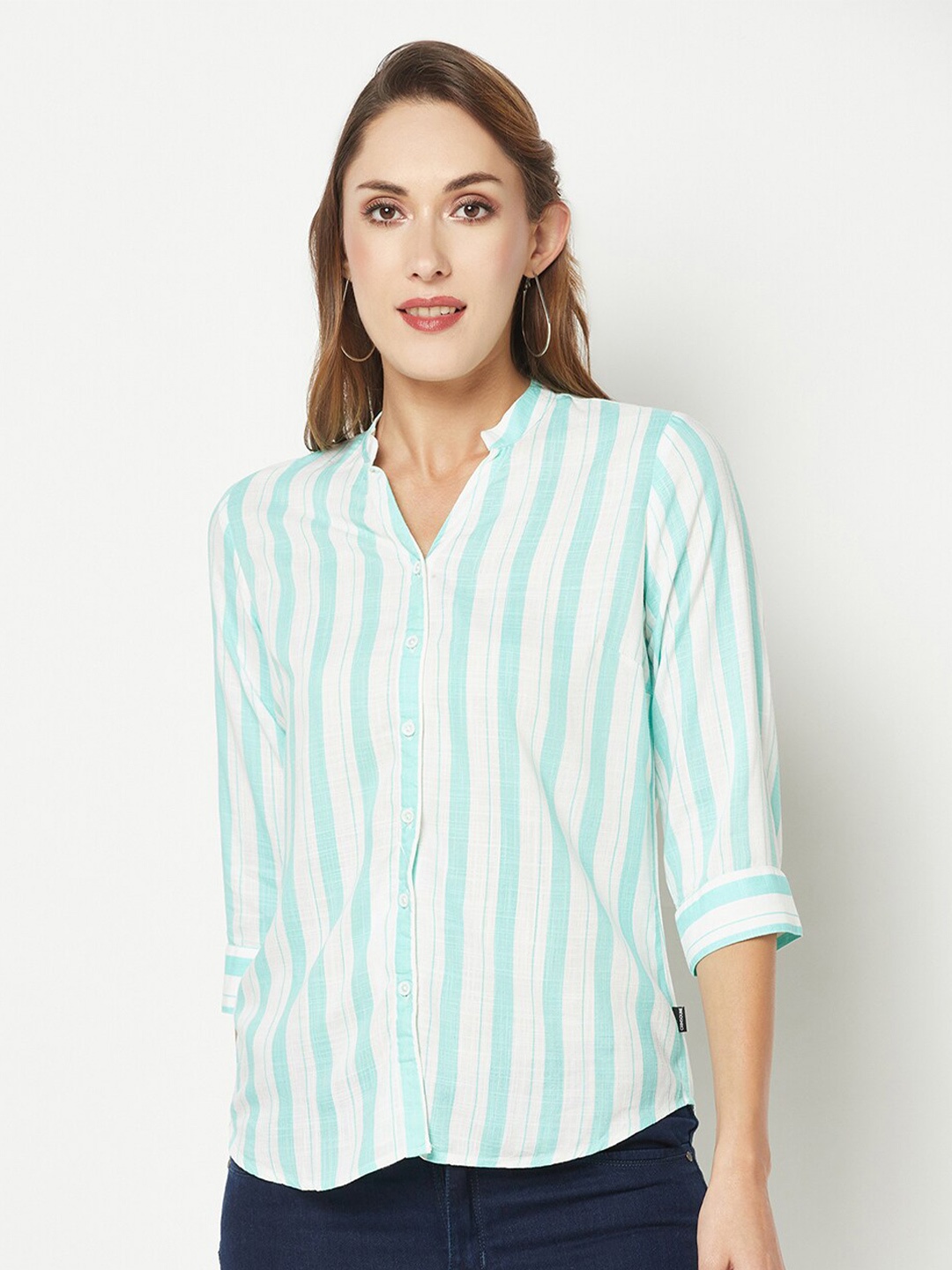 

Crimsoune Club Comfort Vertical Striped Casual Shirt, Blue