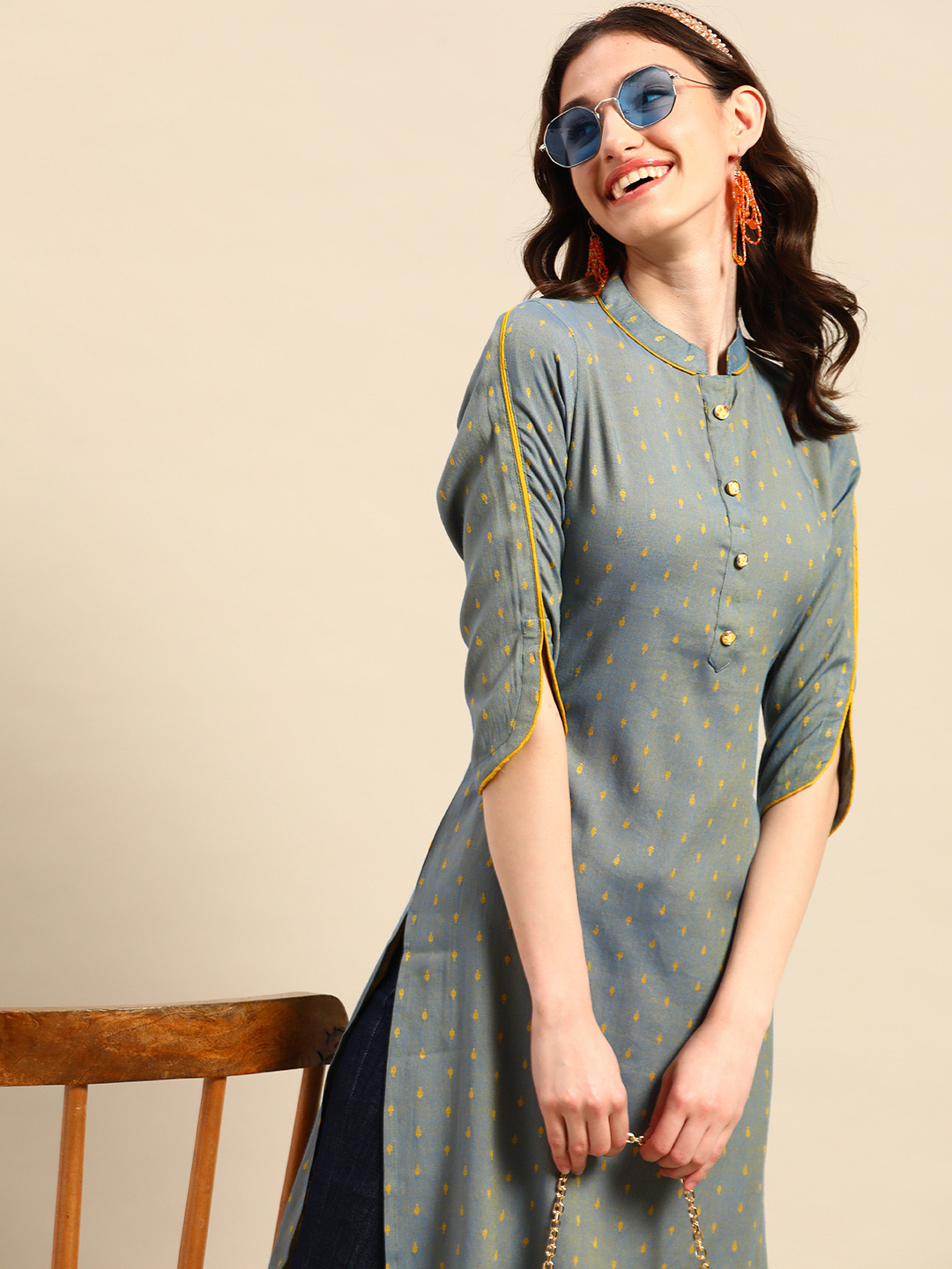

Sangria Ethnic Motifs Kurta, Grey