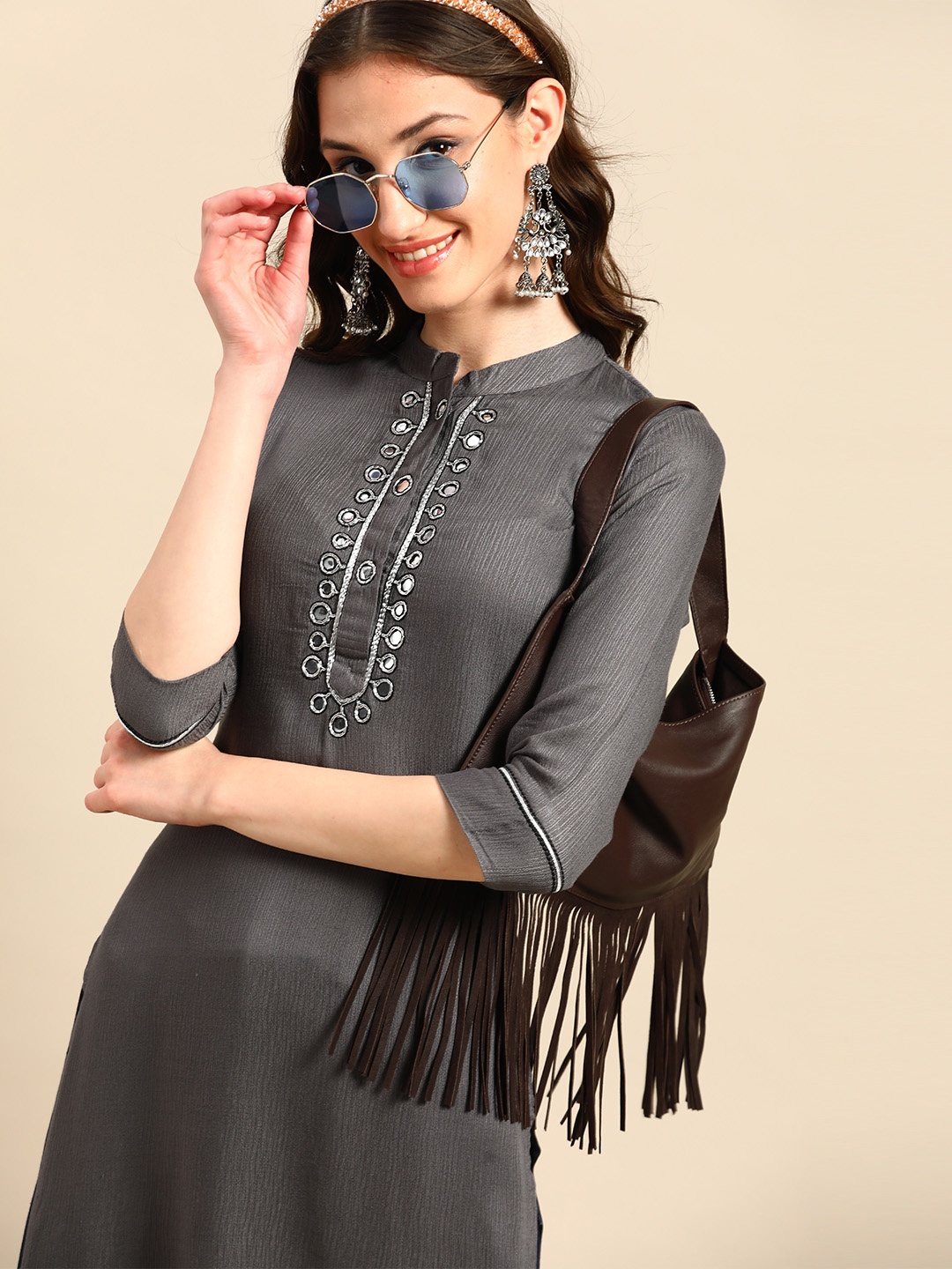 

Sangria Yoke Design Mirror Work Kurta, Charcoal