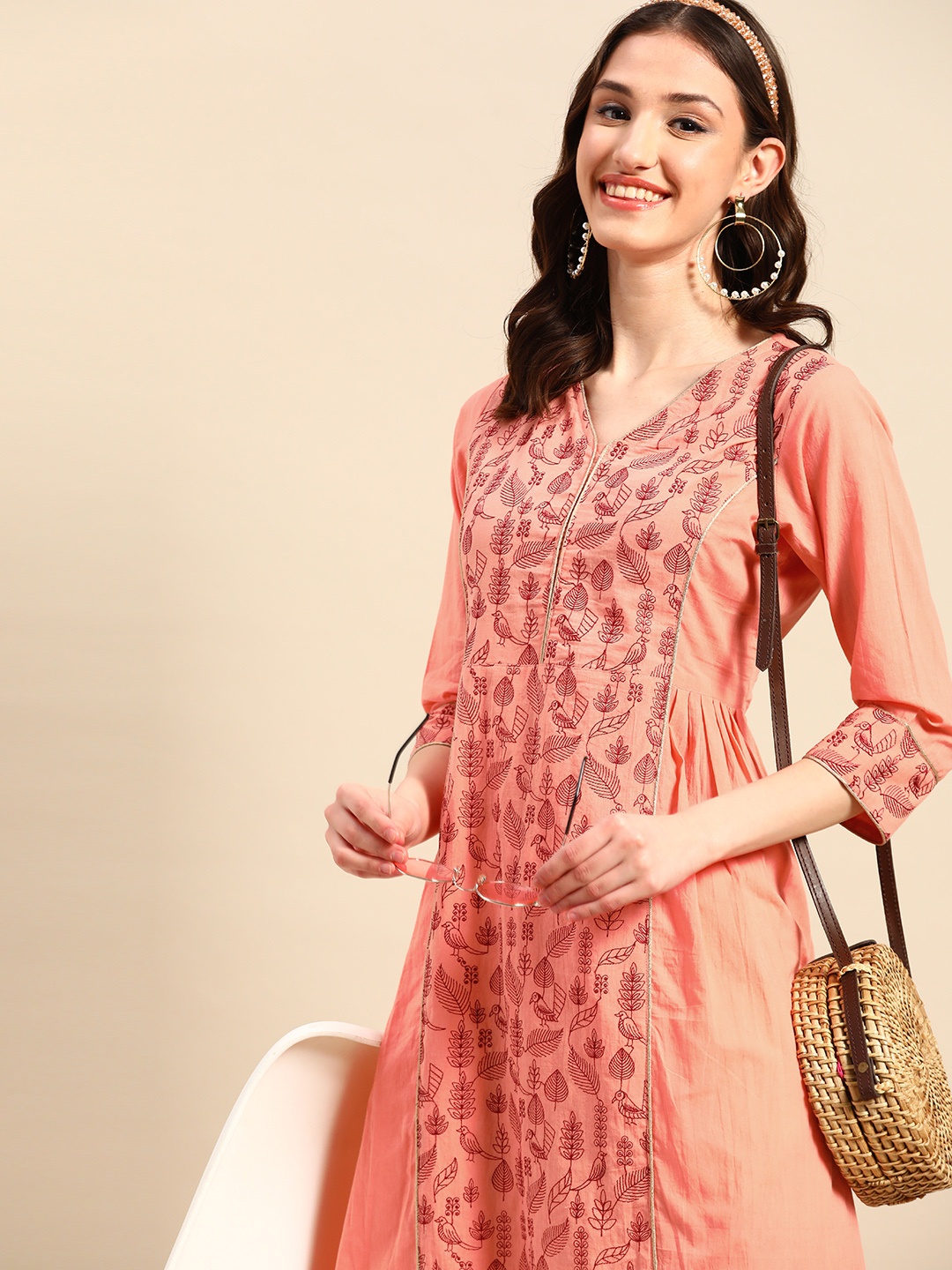 

Sangria Ethnic Motifs Yoke Design Thread Work Cotton Kurta, Peach