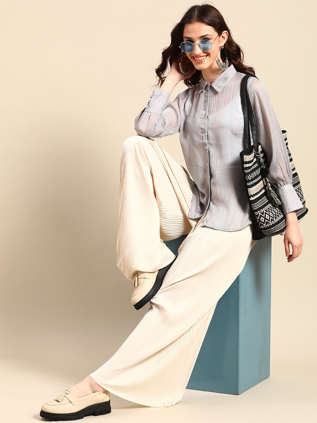 

Sangria Bishop Sleeves Shirt Style Top, Grey