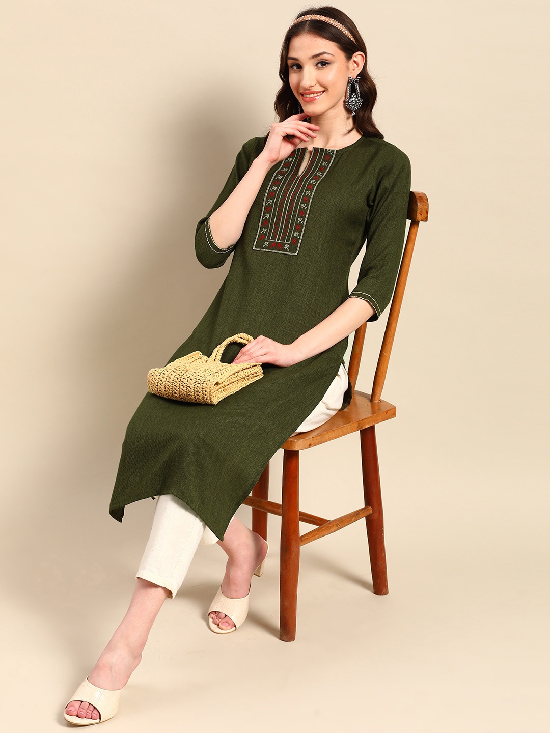 

Sangria Yoke Design Kurta, Olive