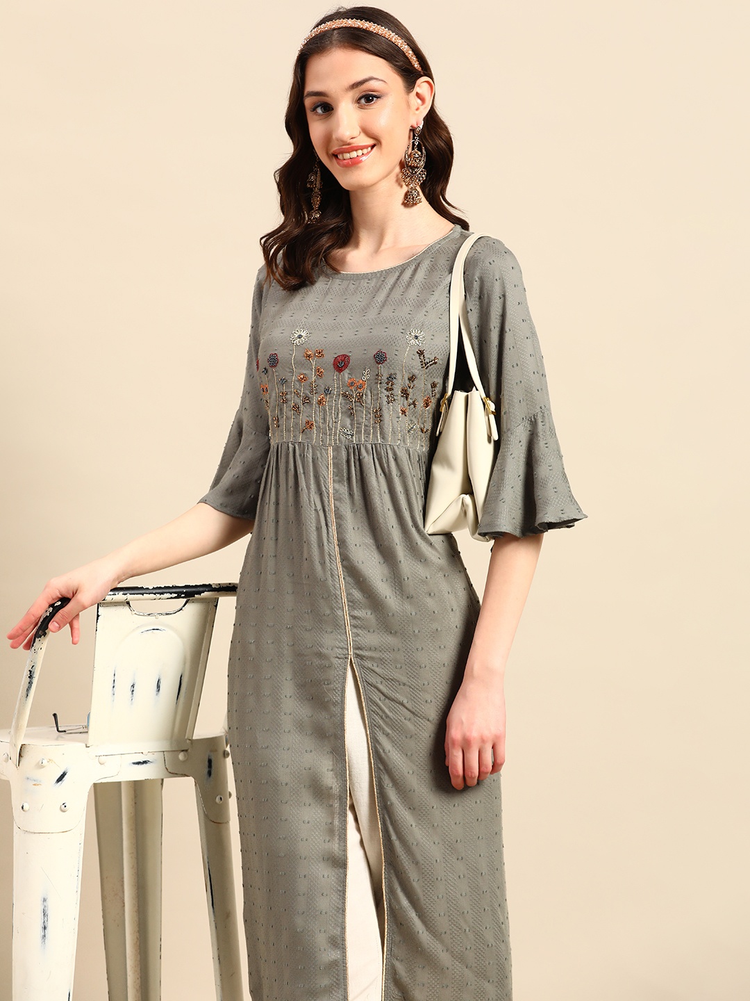 

Sangria Floral Printed Bell Sleeves Jacquard Kurta, Grey