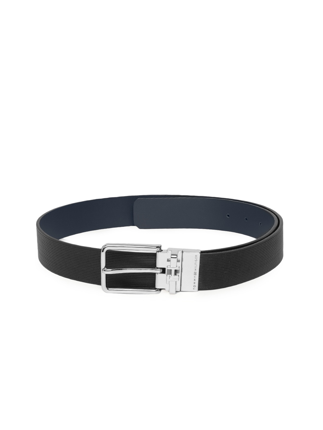 

Tommy Hilfiger Men Black Reversible Textured Leather Formal Belt