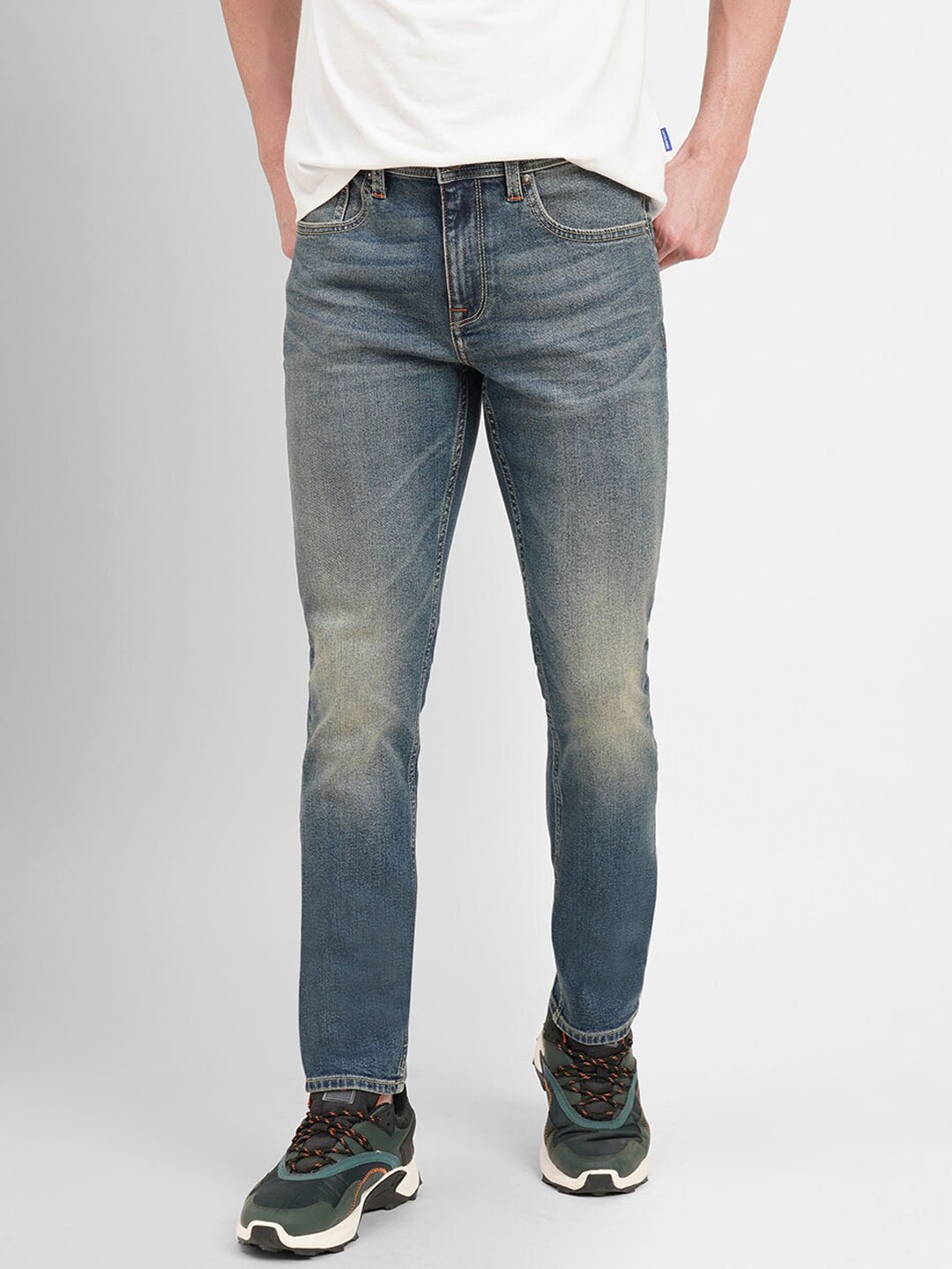 

Jack & Jones Men Slim Fit Low Distress Stretchable Cotton Jeans, Blue