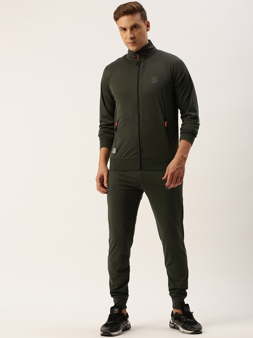 

Sports52 wear Men Brand Logo Minimal Printed Training Tracksuit, Charcoal