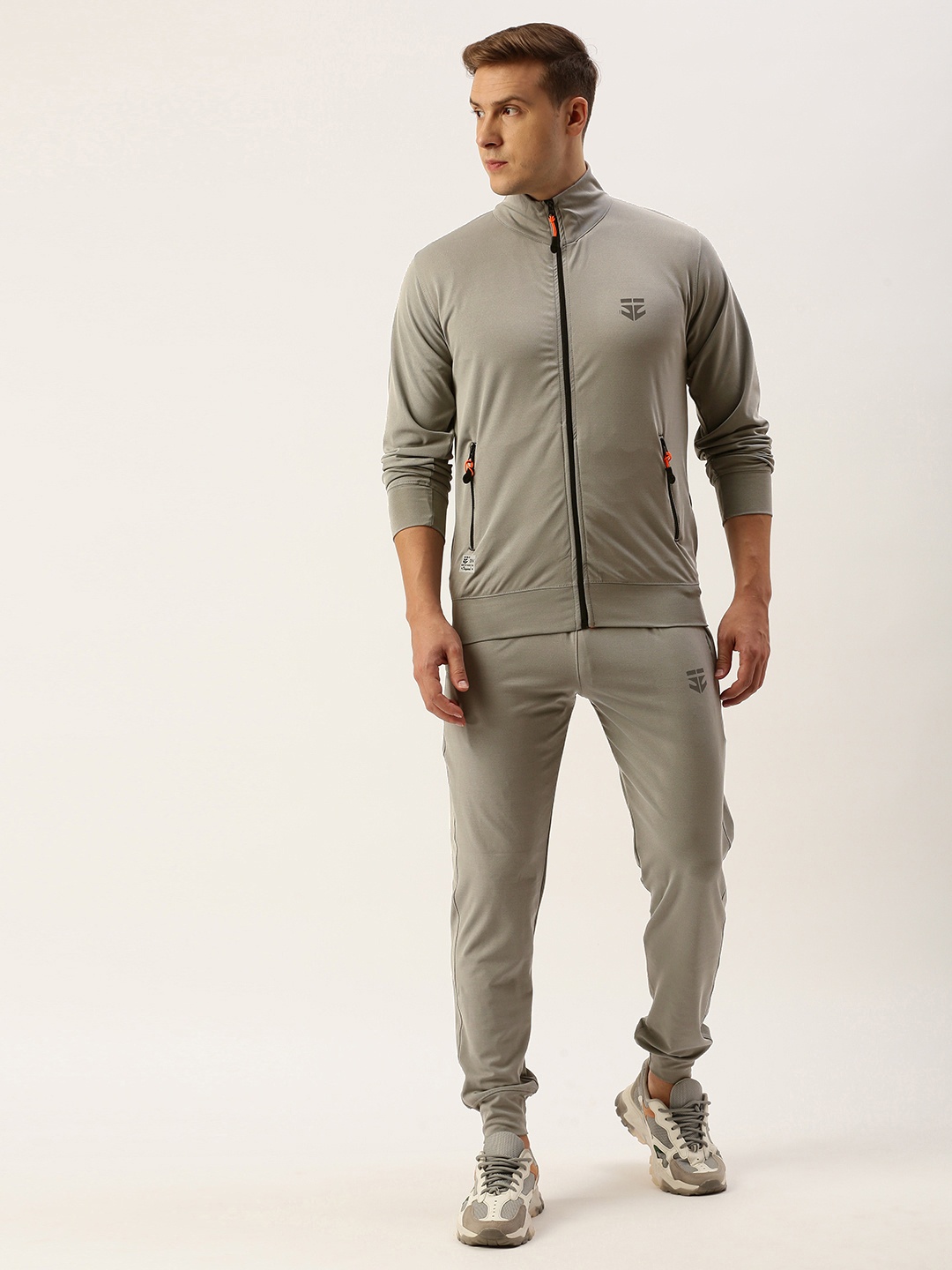 

Sports52 wear Men Brand Logo Minimal Printed Training Tracksuit, Grey