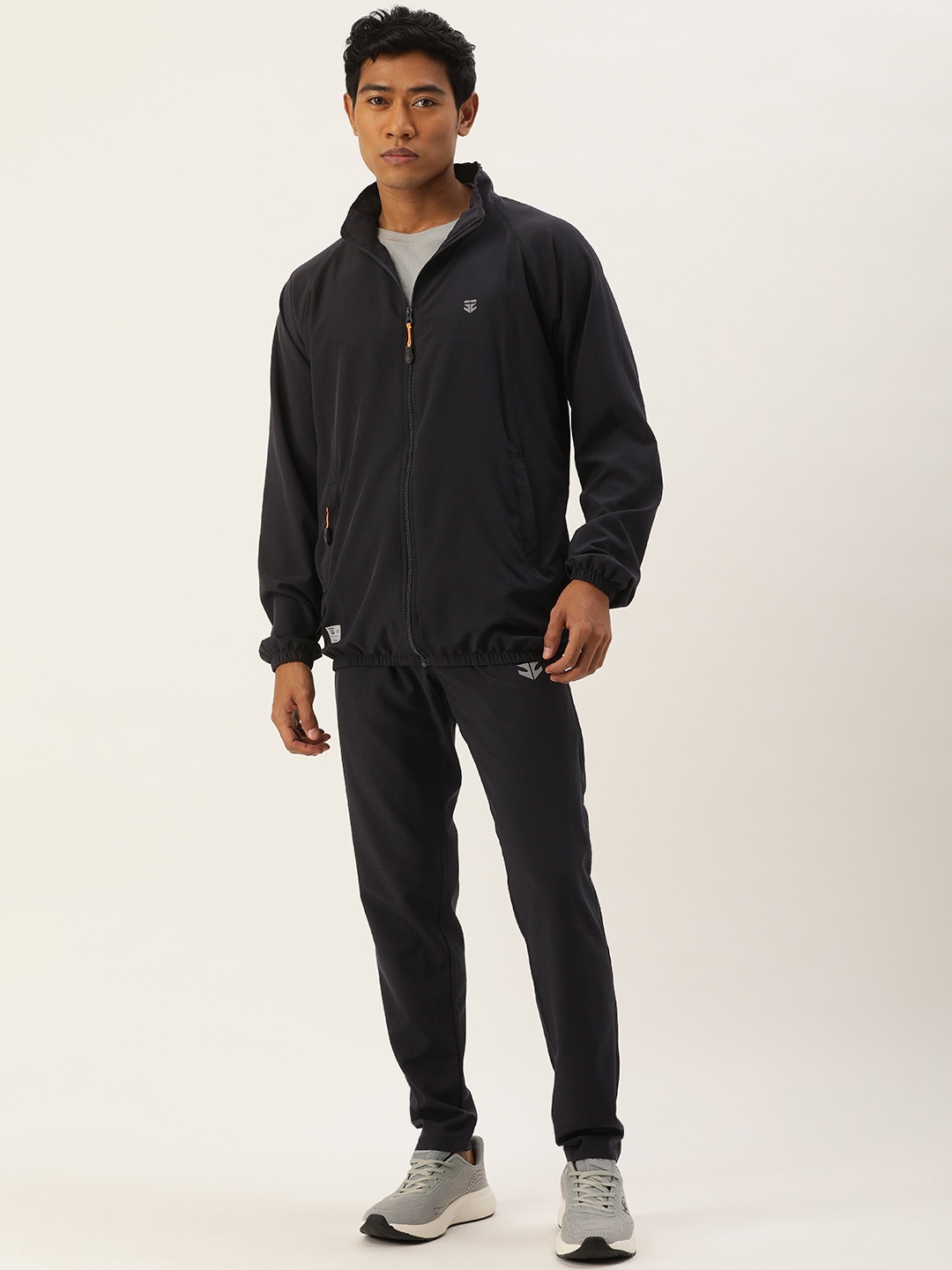 

Sports52 wear Solid Mock Collar Training Tracksuit, Navy blue