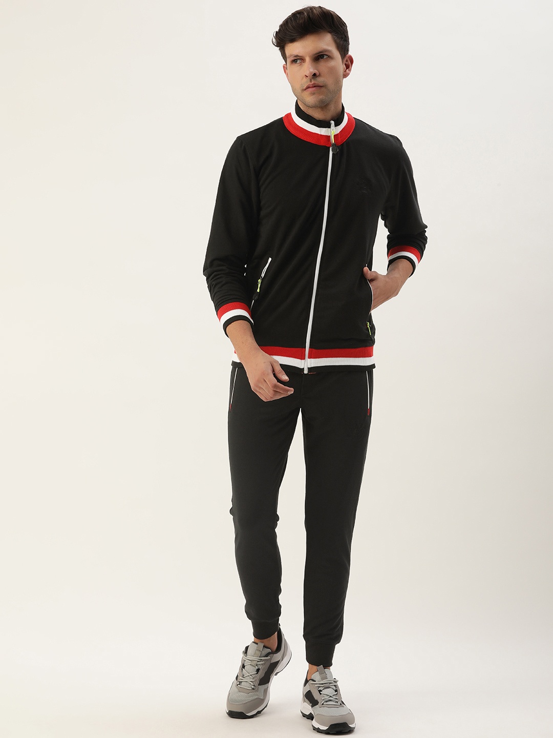 

Sports52 wear Solid Mock Collar Tracksuit, Black