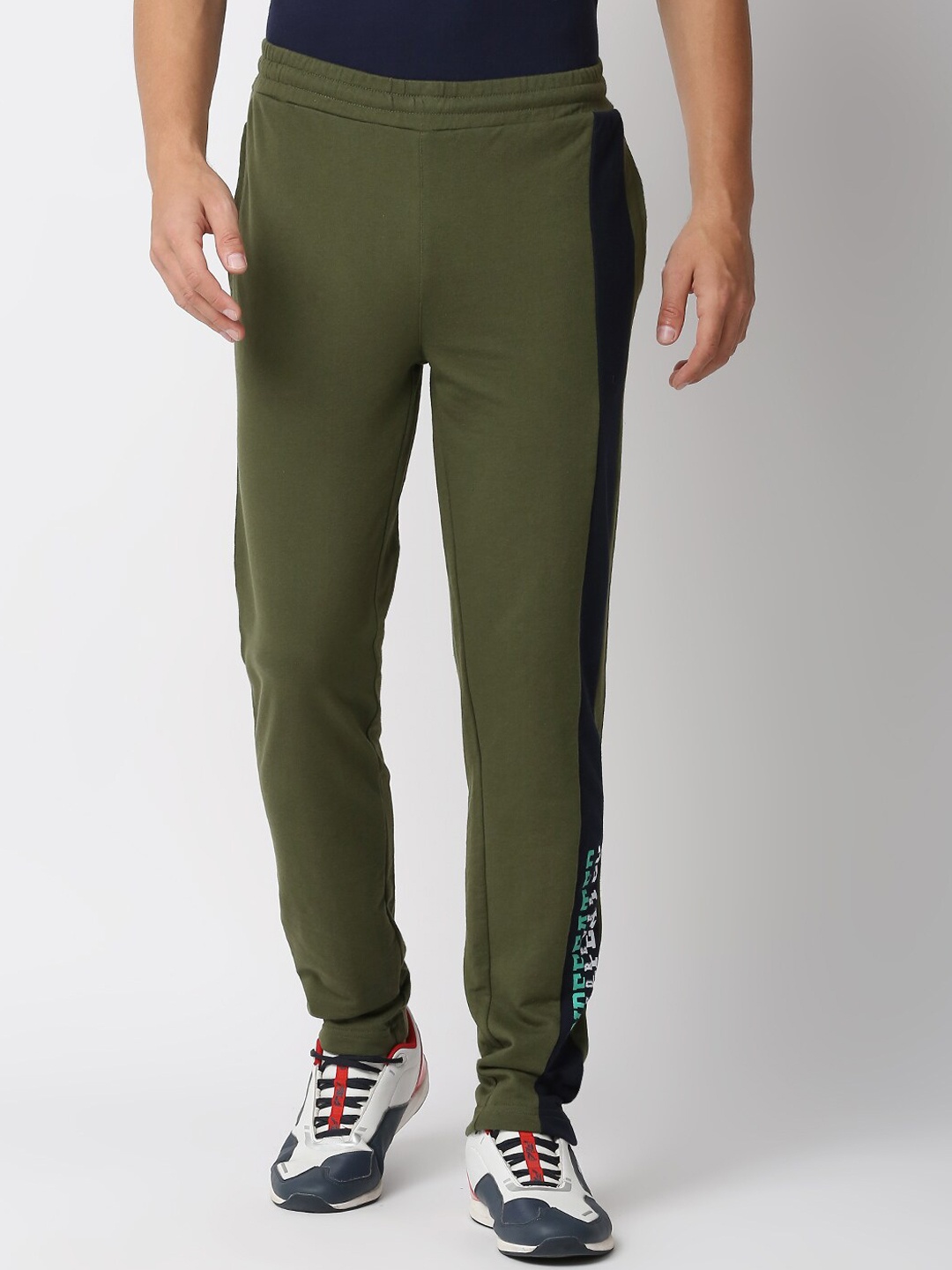 

FiTZ Men Slim-Fit Mid-Rise Sports Track Pants, Olive