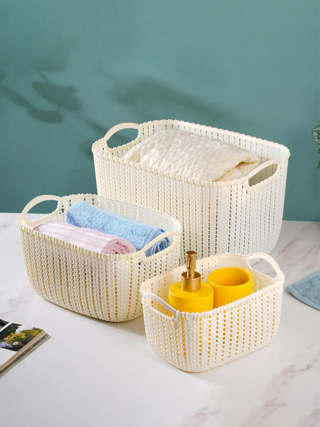 

Nestasia Beige 3 Pcs Textured Mesh Water Resistant Storage Baskets