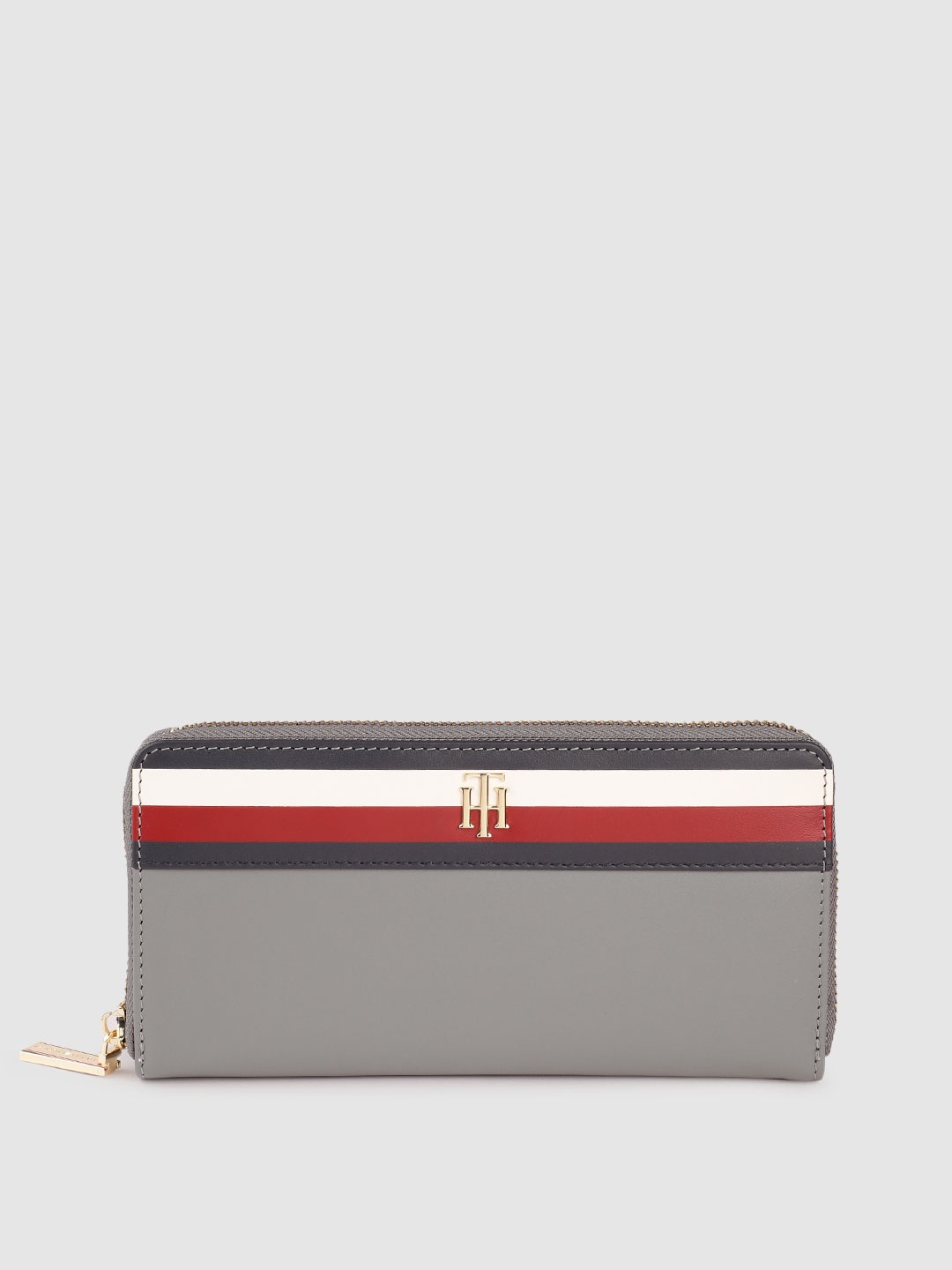 

Tommy Hilfiger Women Grey & Blue Leather Two Fold Wallet
