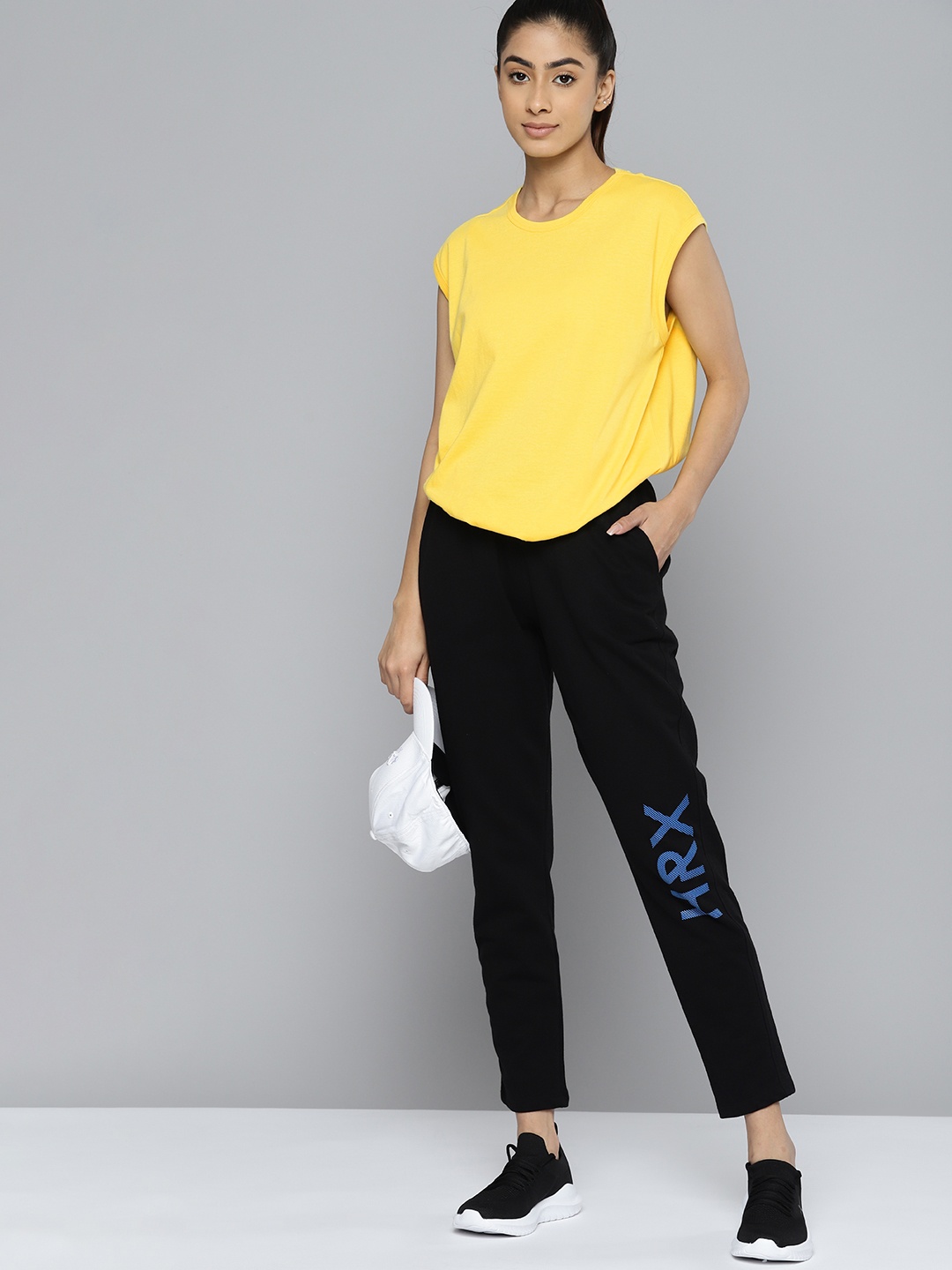

HRX by Hrithik Roshan Extended Sleeves Pure Cotton T-shirt, Yellow