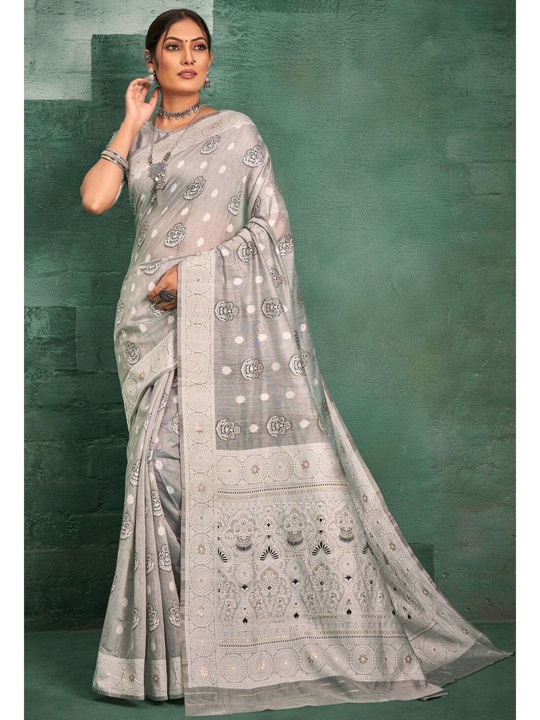 

SANGAM PRINTS Grey & Silver-Toned Woven Design Saree
