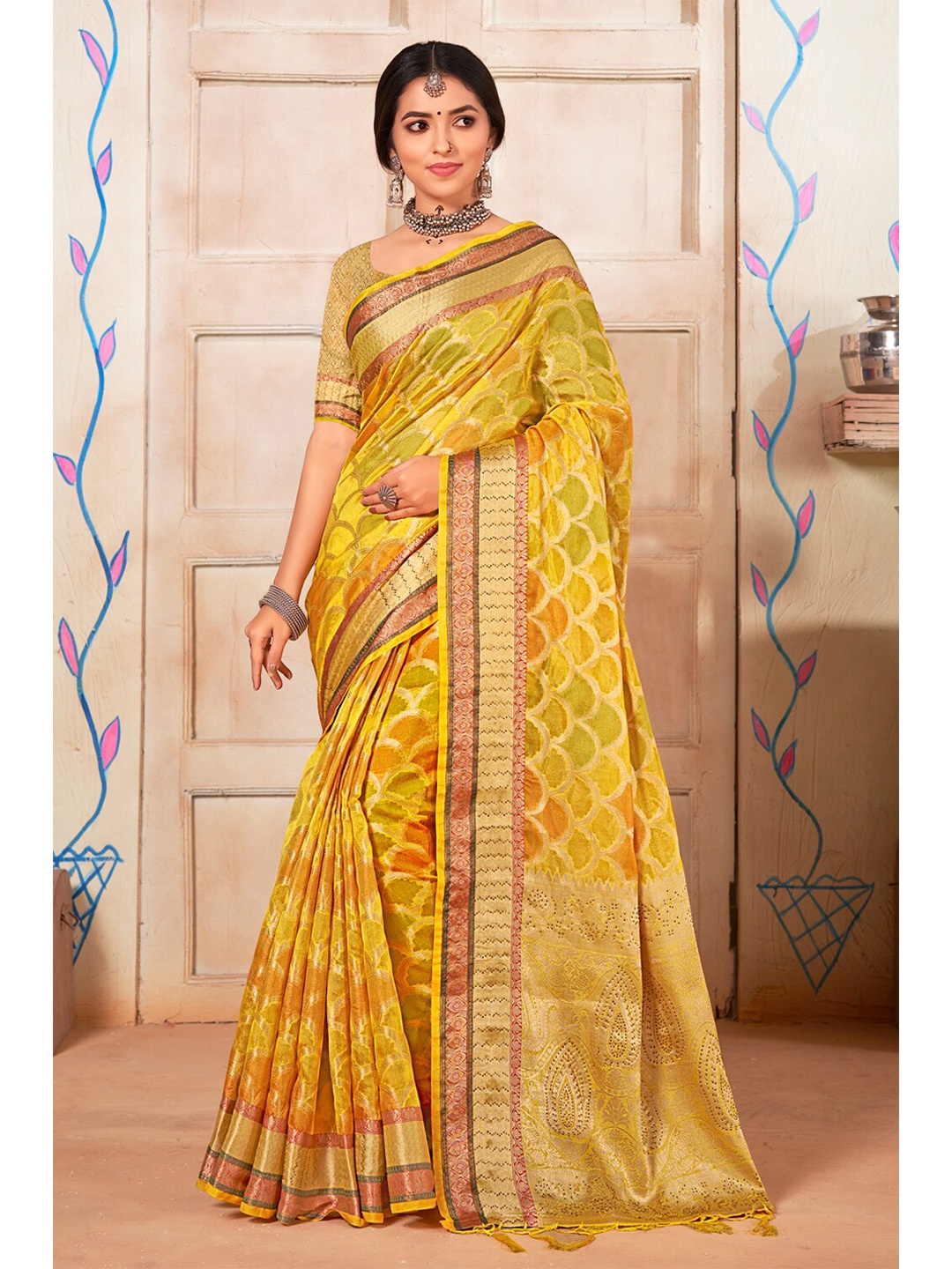

SANGAM PRINTS Woven Design Organza Saree, Yellow