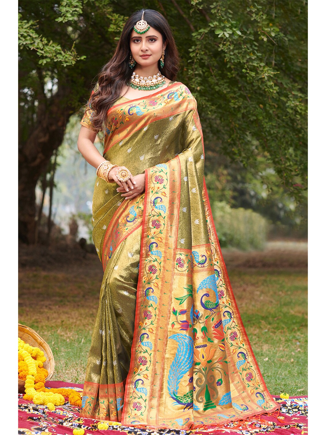 

SANGAM PRINTS Woven Design Zari Pure Silk Paithani Saree, Green