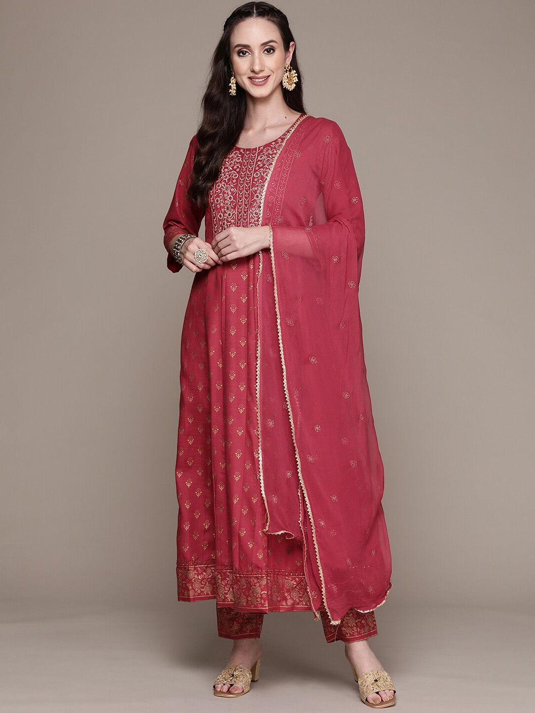 

Anubhutee Ethnic Motifs Printed Thread Work Kurta with Trousers & Dupatta, Fuchsia