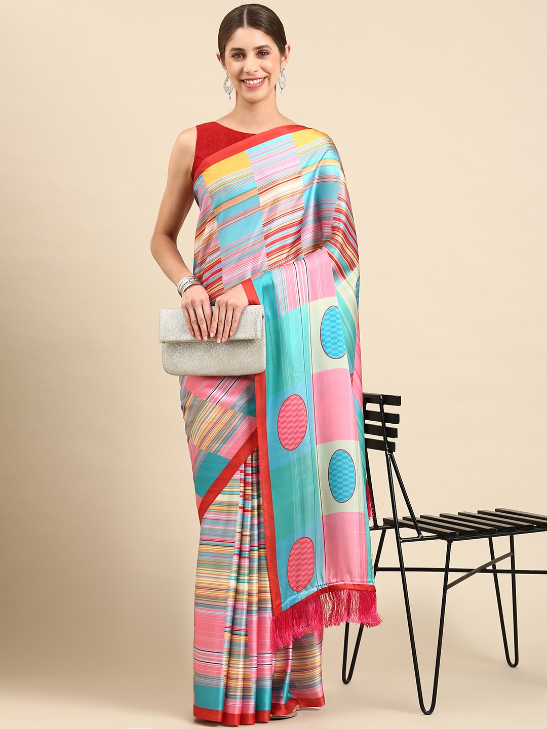 

VASTRANAND Geometric Satin Saree, Pink